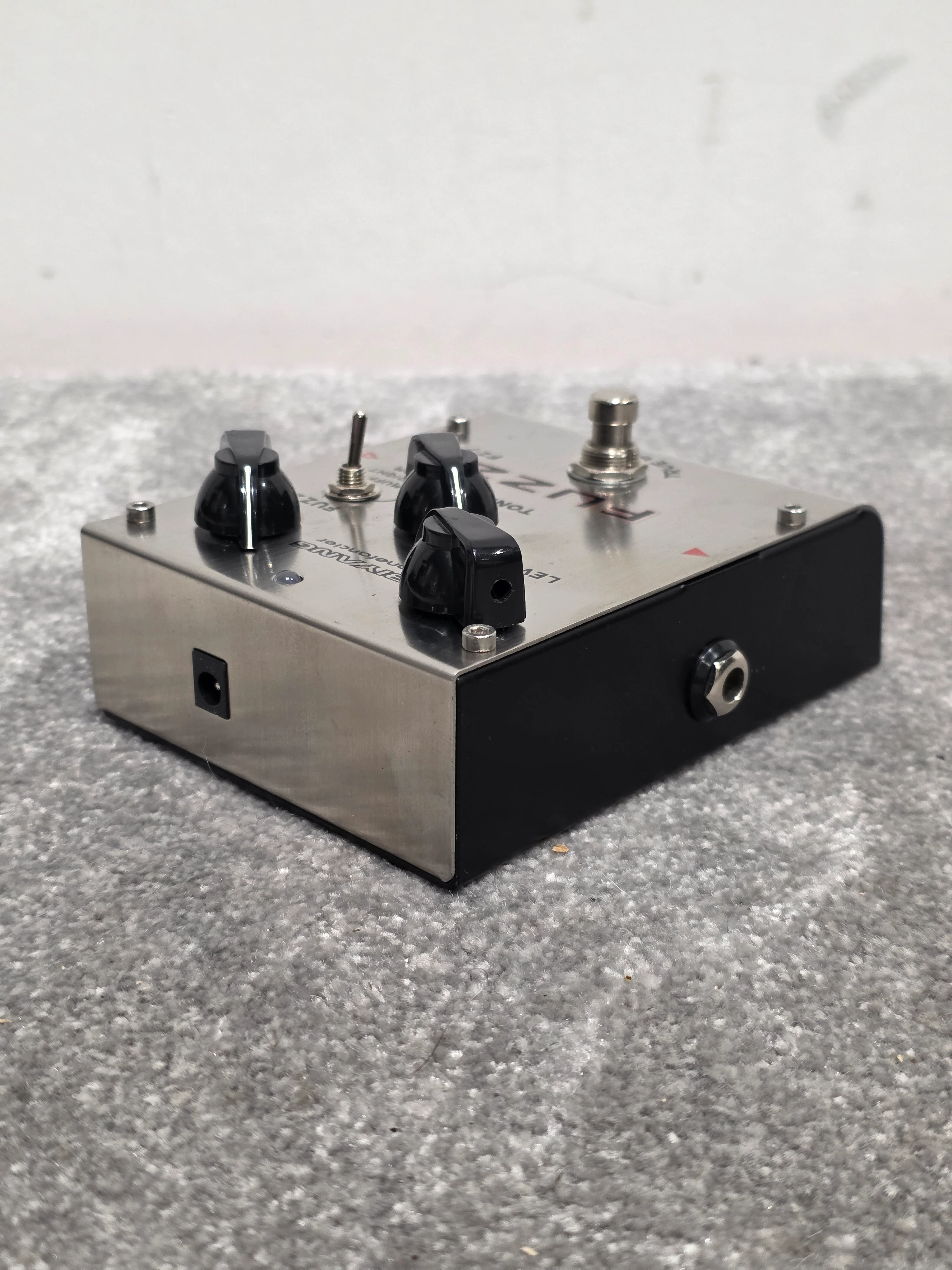 Biyang FZ-7 Fuzz - Guitar Effects Pedal - Excellent - Image 3