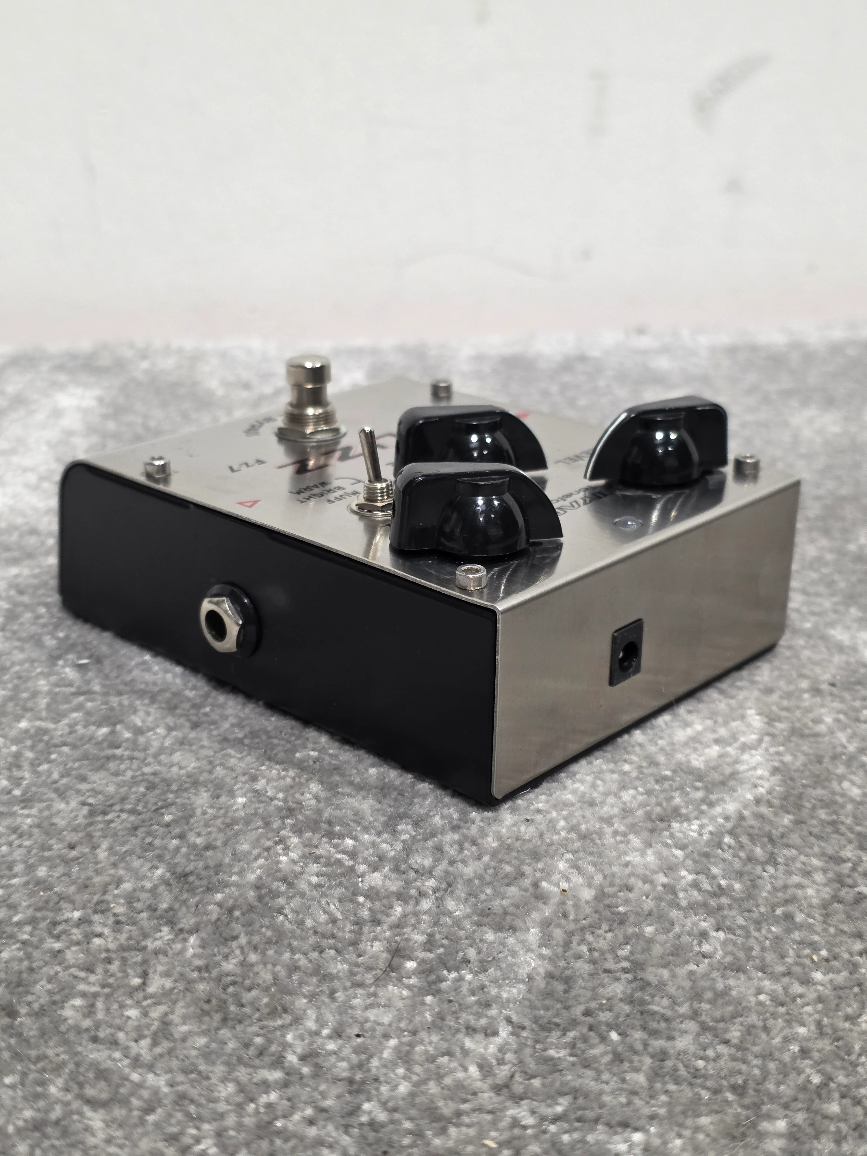 Biyang FZ-7 Fuzz - Guitar Effects Pedal - Excellent - Image 4