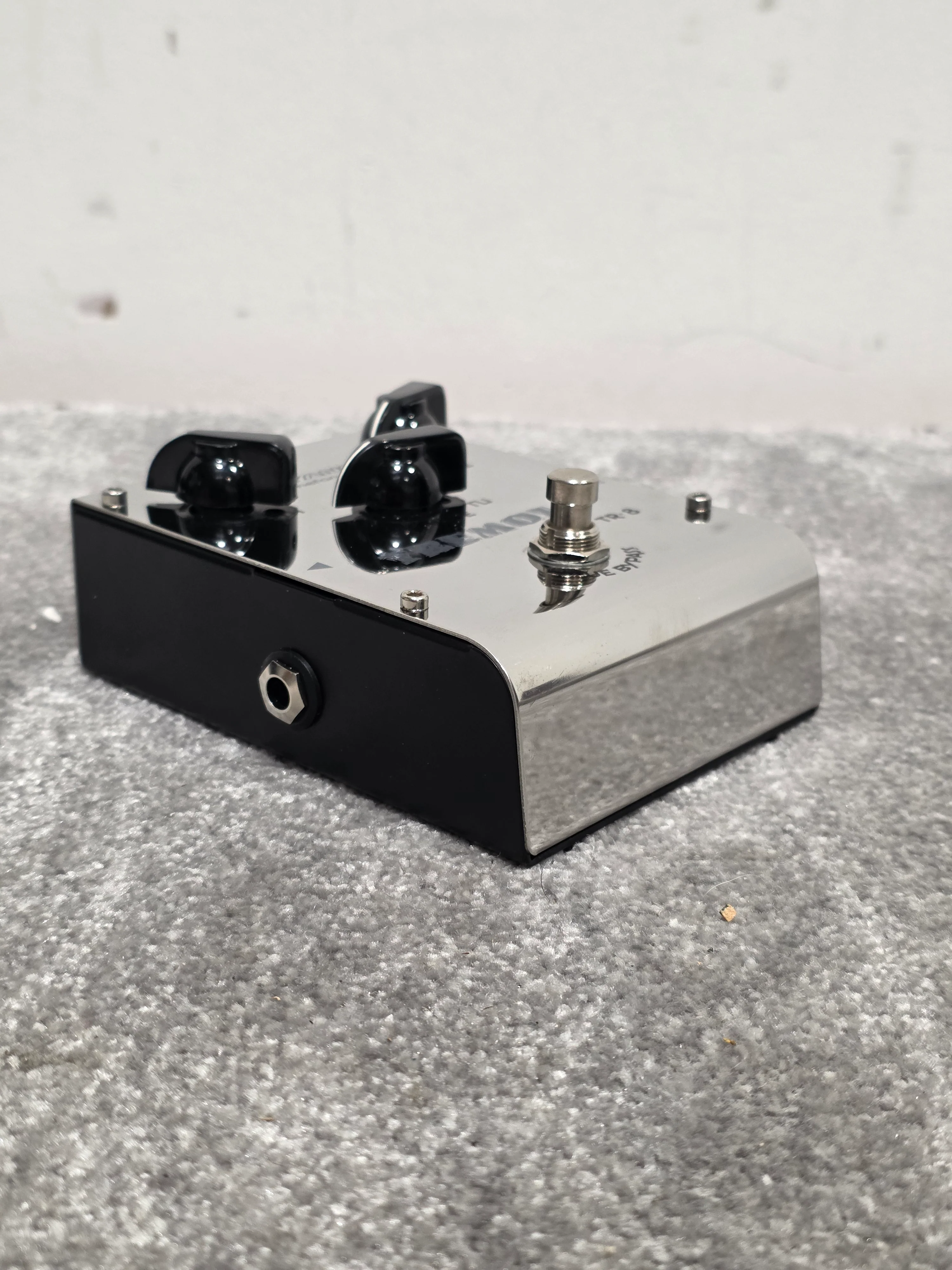 Biyang TR-8 Tremolo - Guitar Effects Pedal - Excellent - Image 2