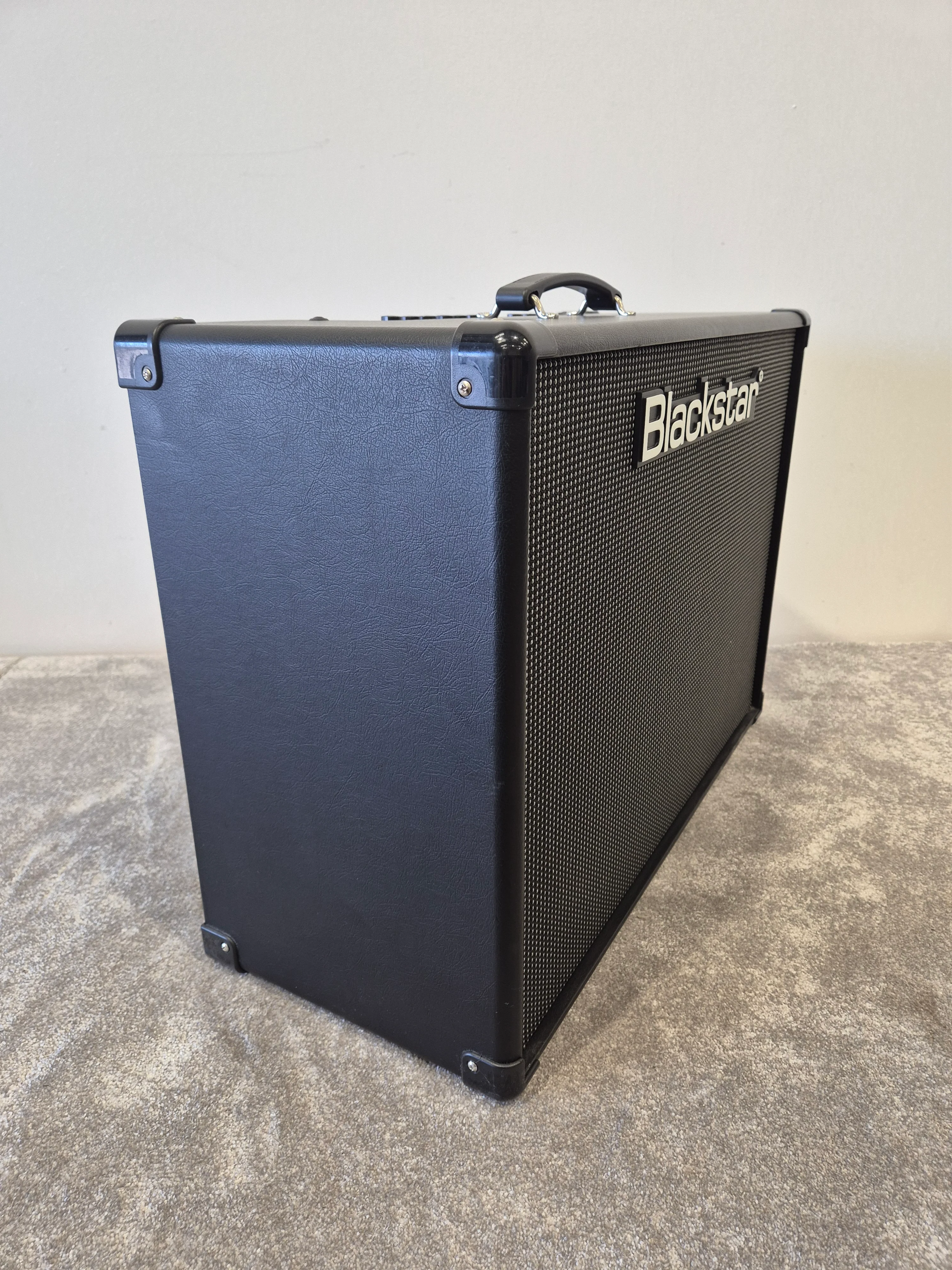 Blackstar Core Stereo 150 - High-Power Combo Amplifier w/ Blackstar Footswitch - Image 2