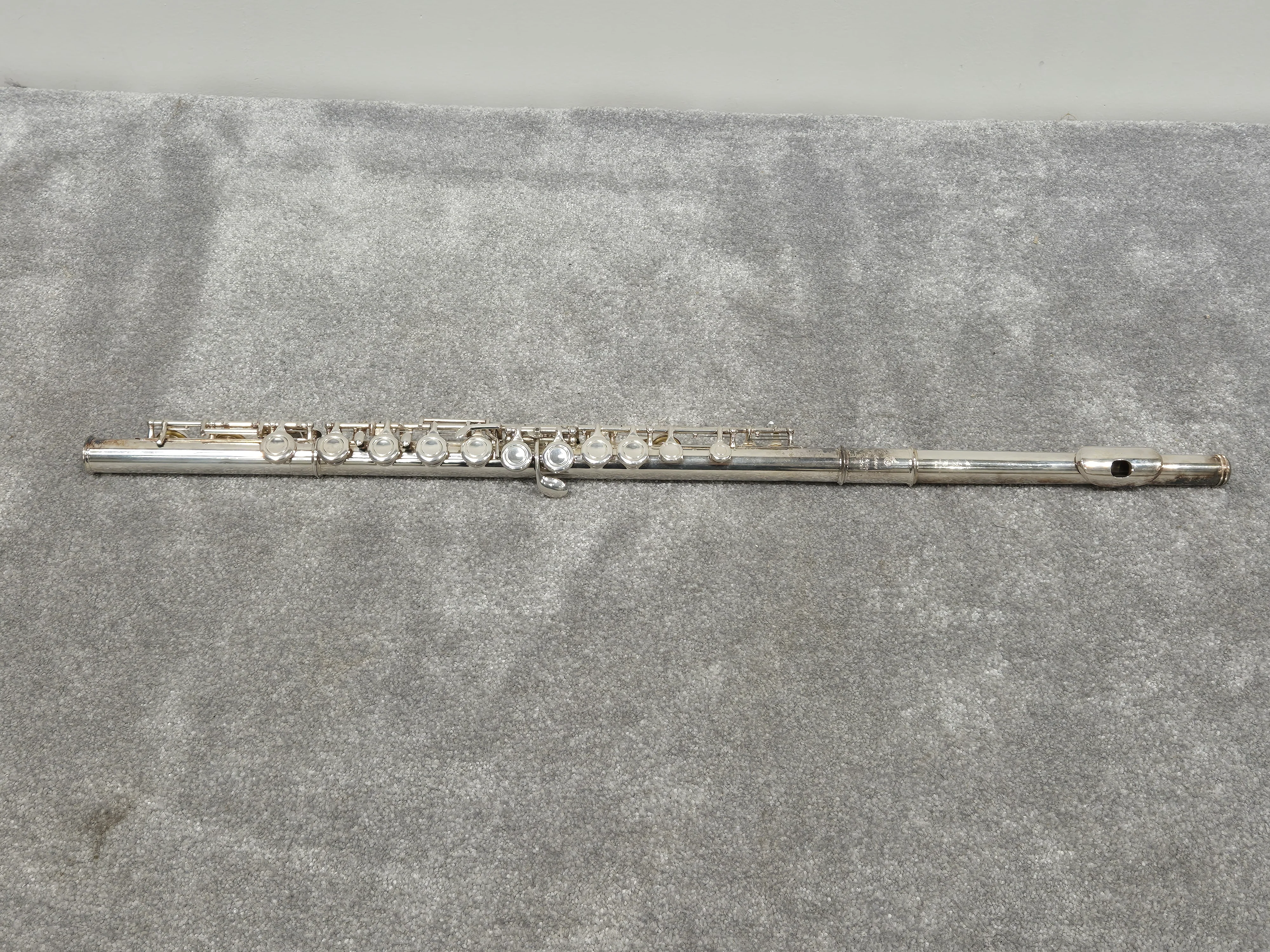 Boosey and Hawkes Emperor Flute - S/N 564670 w/ Hard Case - Image 6