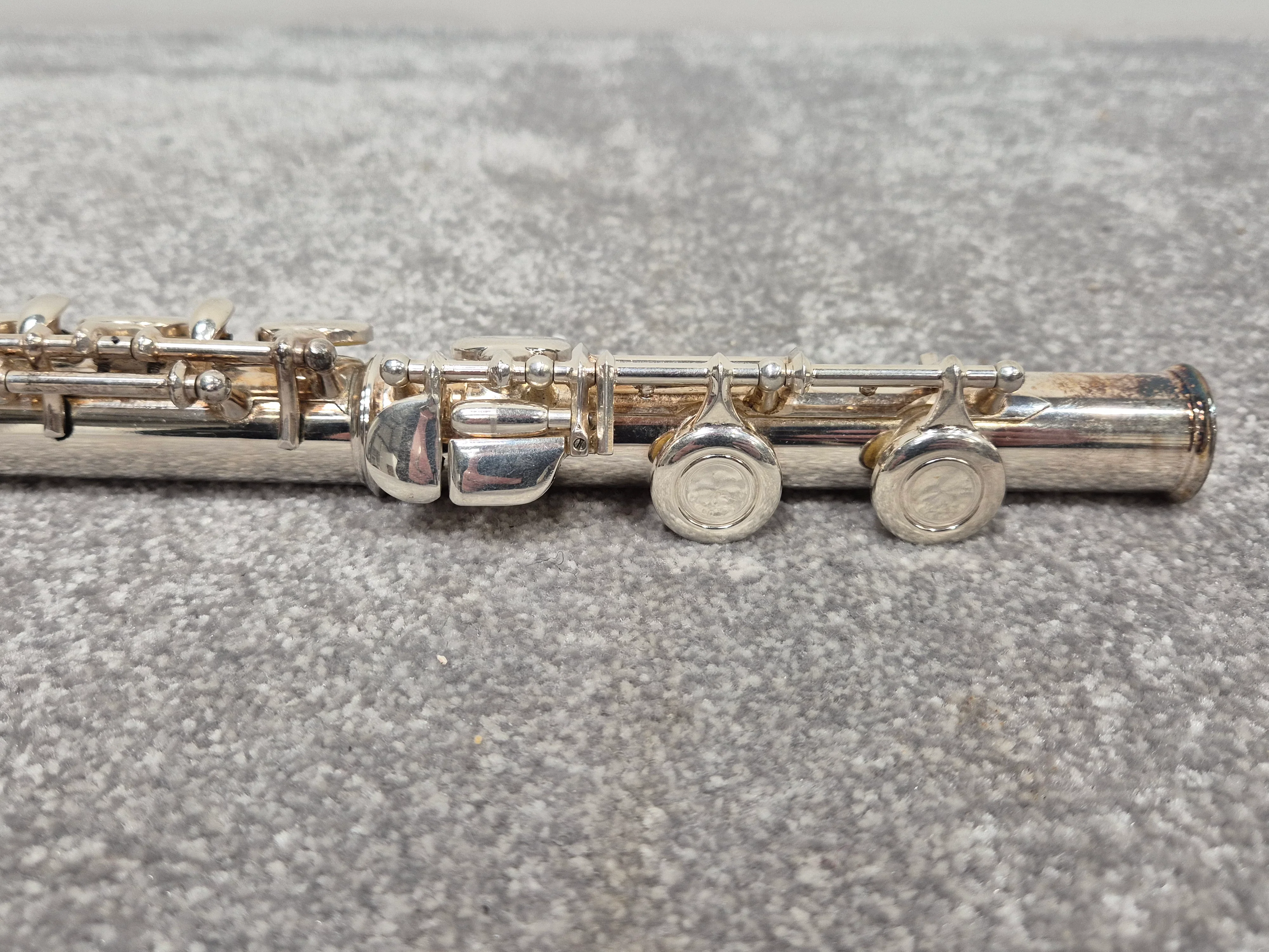 Boosey and Hawkes Emperor Flute - S/N 564670 w/ Hard Case - Image 9