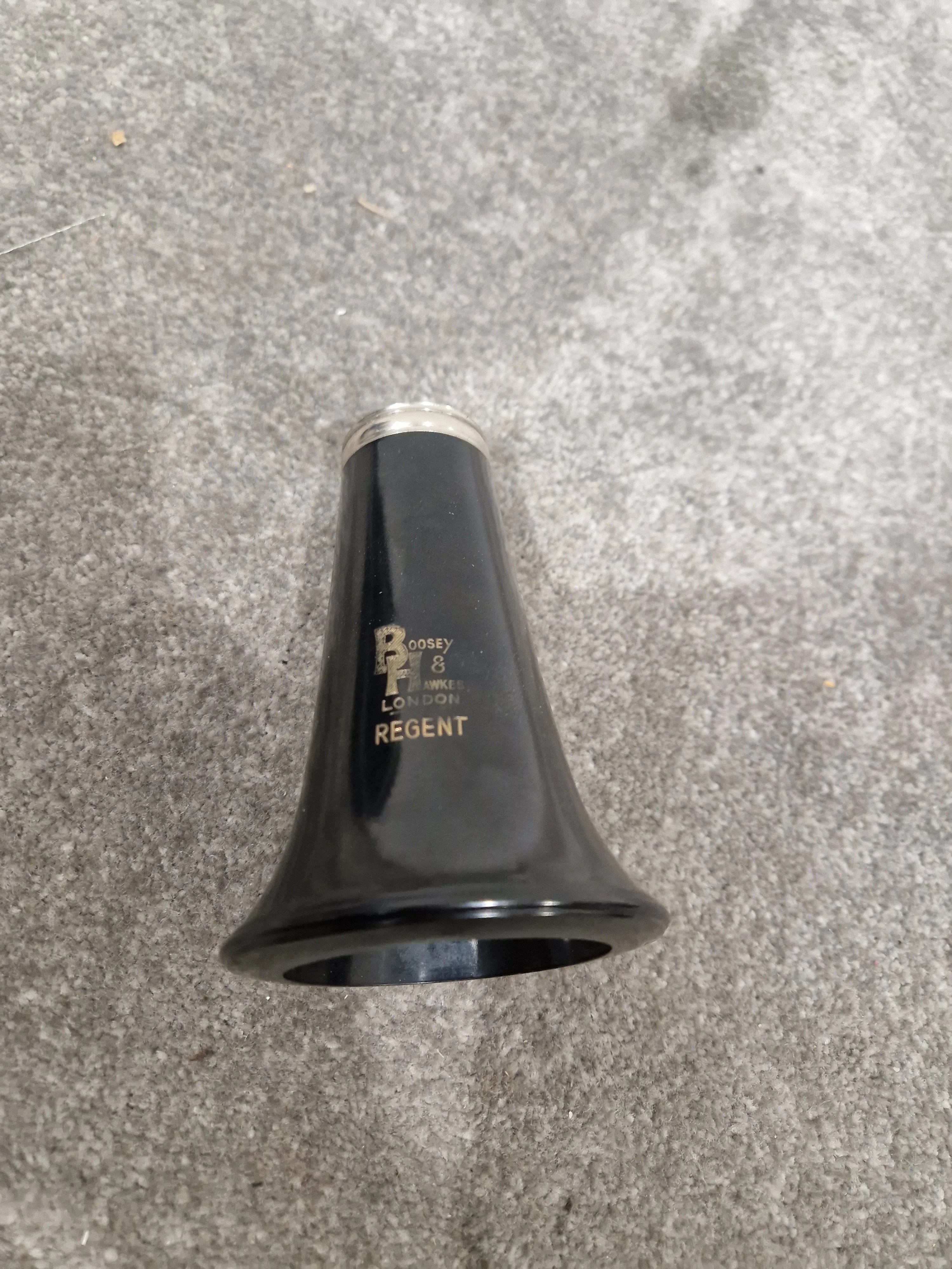 Boosey & Hawkes Regent Clarinet - Classic Design - Very Good w/ Hard Case - Image 13