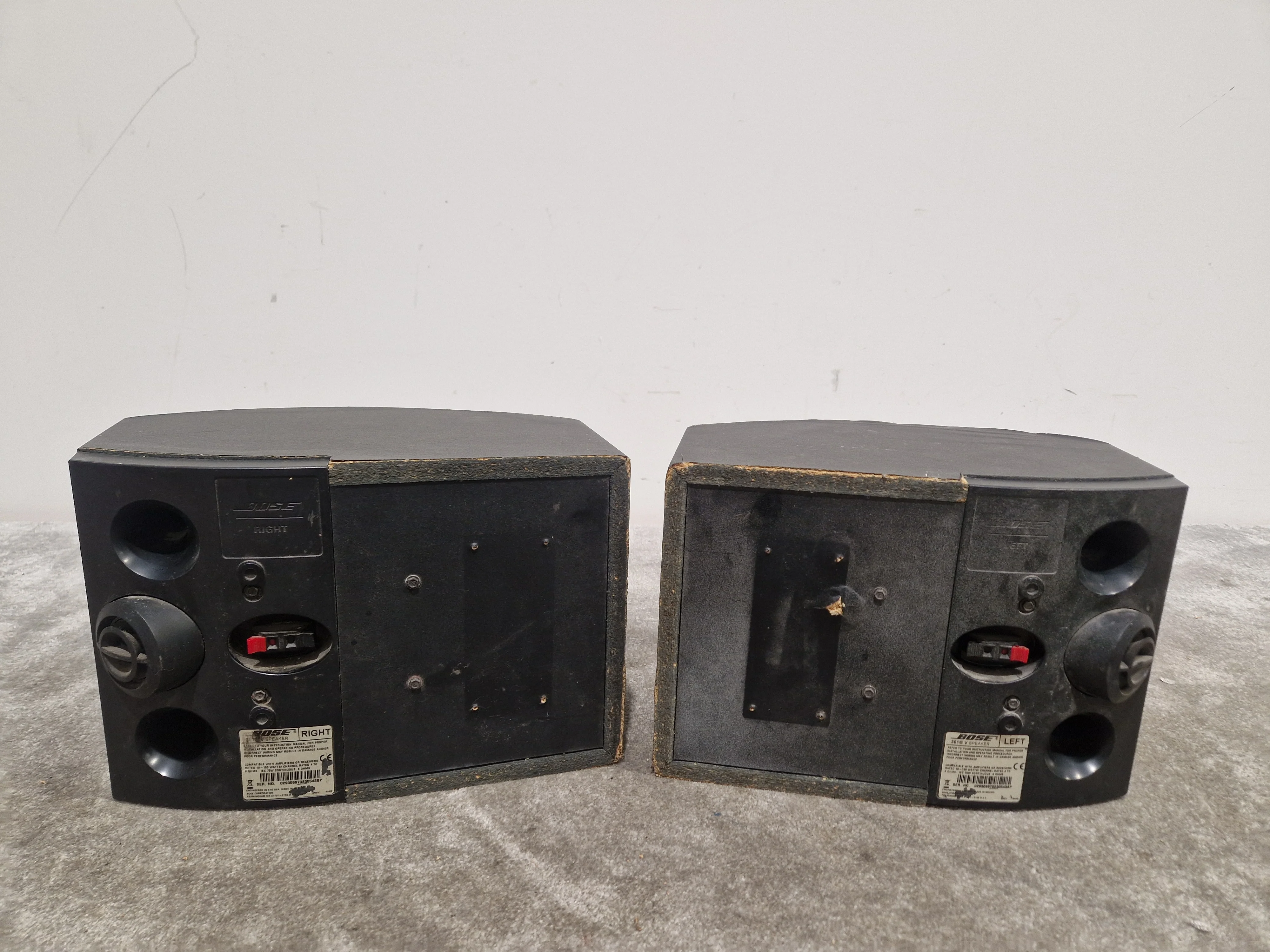 Bose 301 Series V - Speakers - Pair - Black - Fair - Image 12