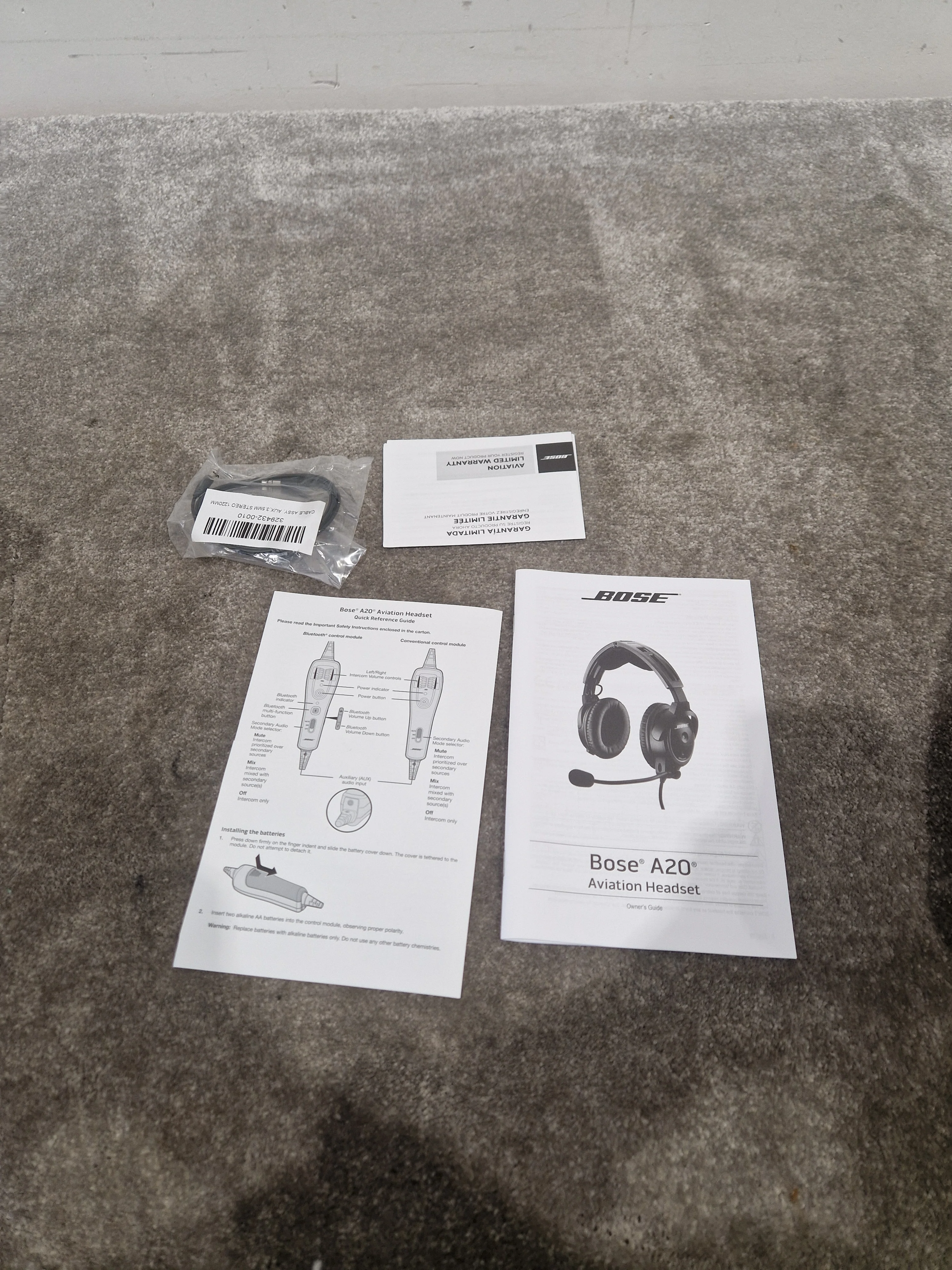 Bose A20 - Active Noise Cancelling Headset LEMO plug - Mint w/ Original Box & Soft Case - Image 3