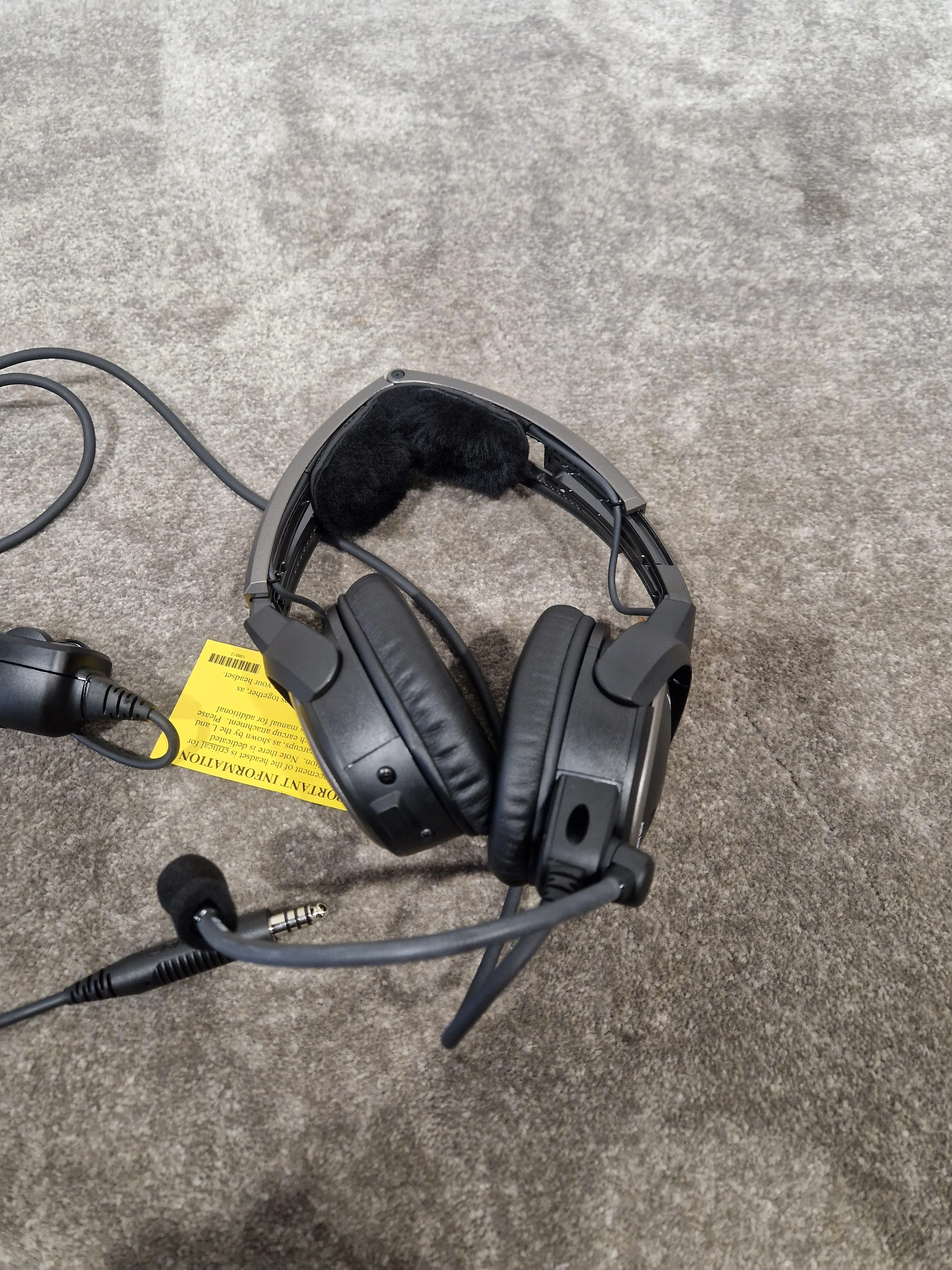 Bose A20 - Active Noise Cancelling Headset LEMO plug - Mint w/ Original Box & Soft Case - Image 8