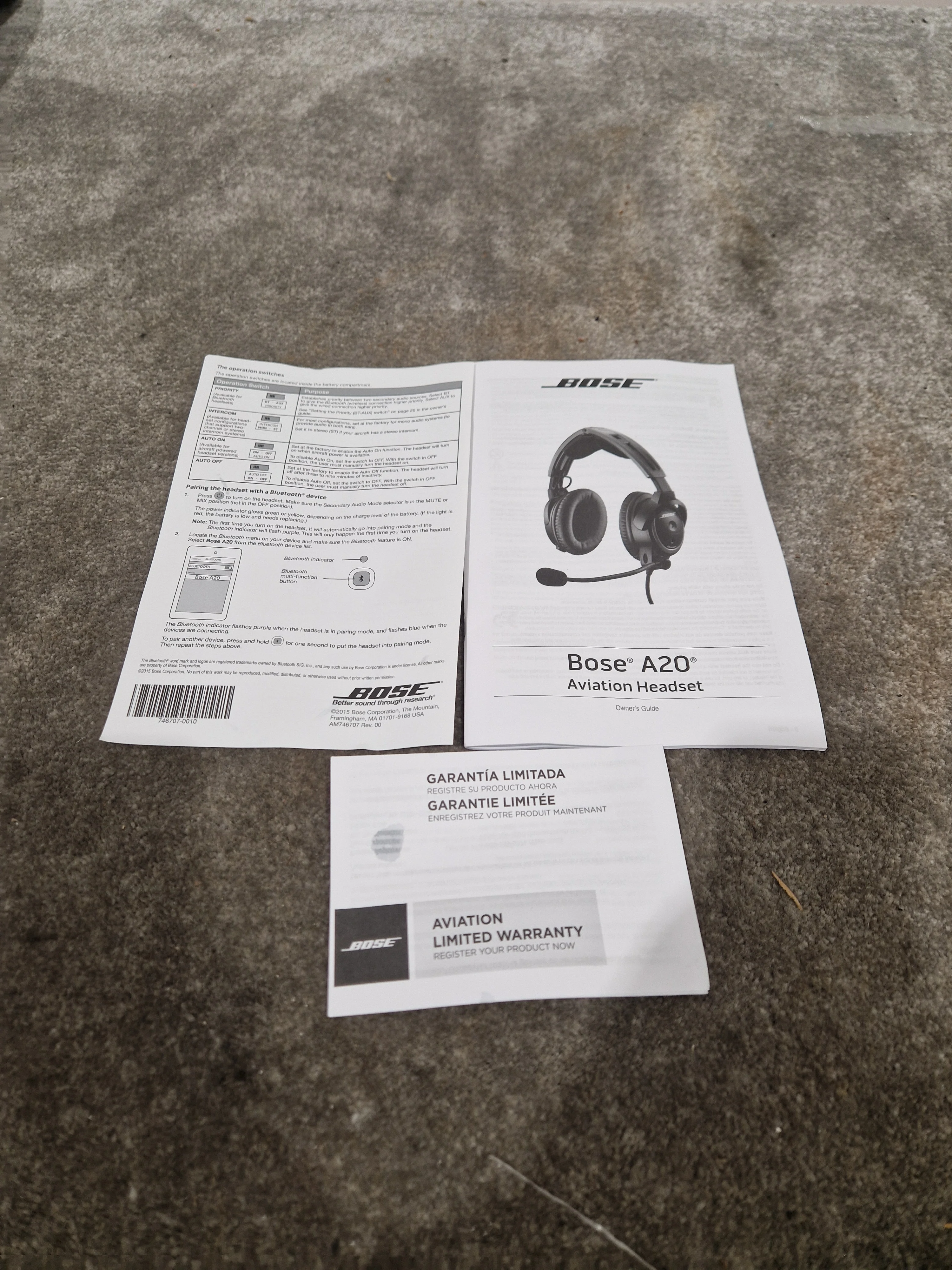 Bose A20 U-174 Non-Bluetooth Version Black Headset - Superior Noise Reduction - Like New w/ Original Box - Image 13