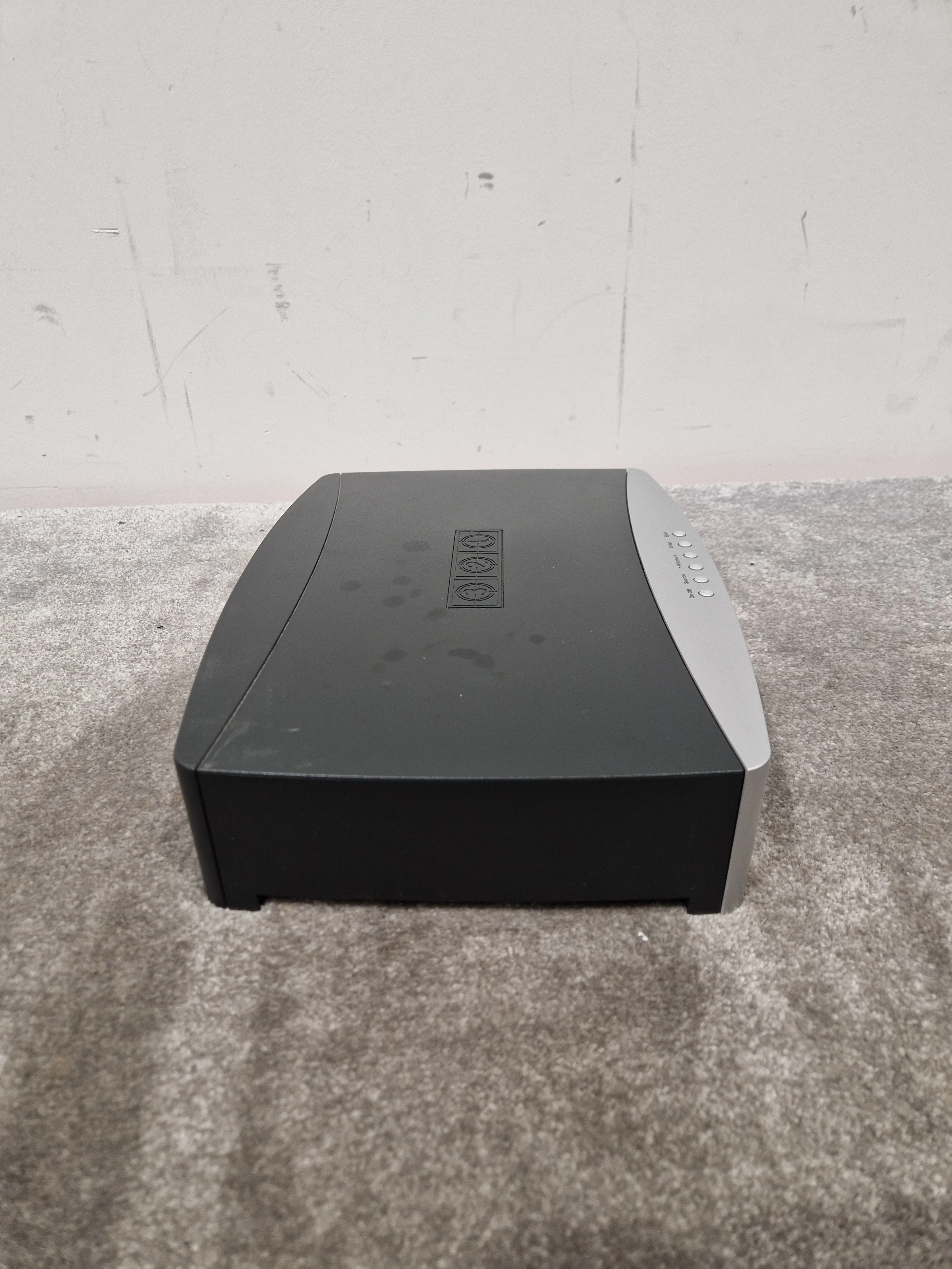 Bose Av3-2-1ii Home Entertainment System - Main Unit Only, Untested - Excellent w/ Power Supply & Manuals & Wires & remote Connector cables - Image 2