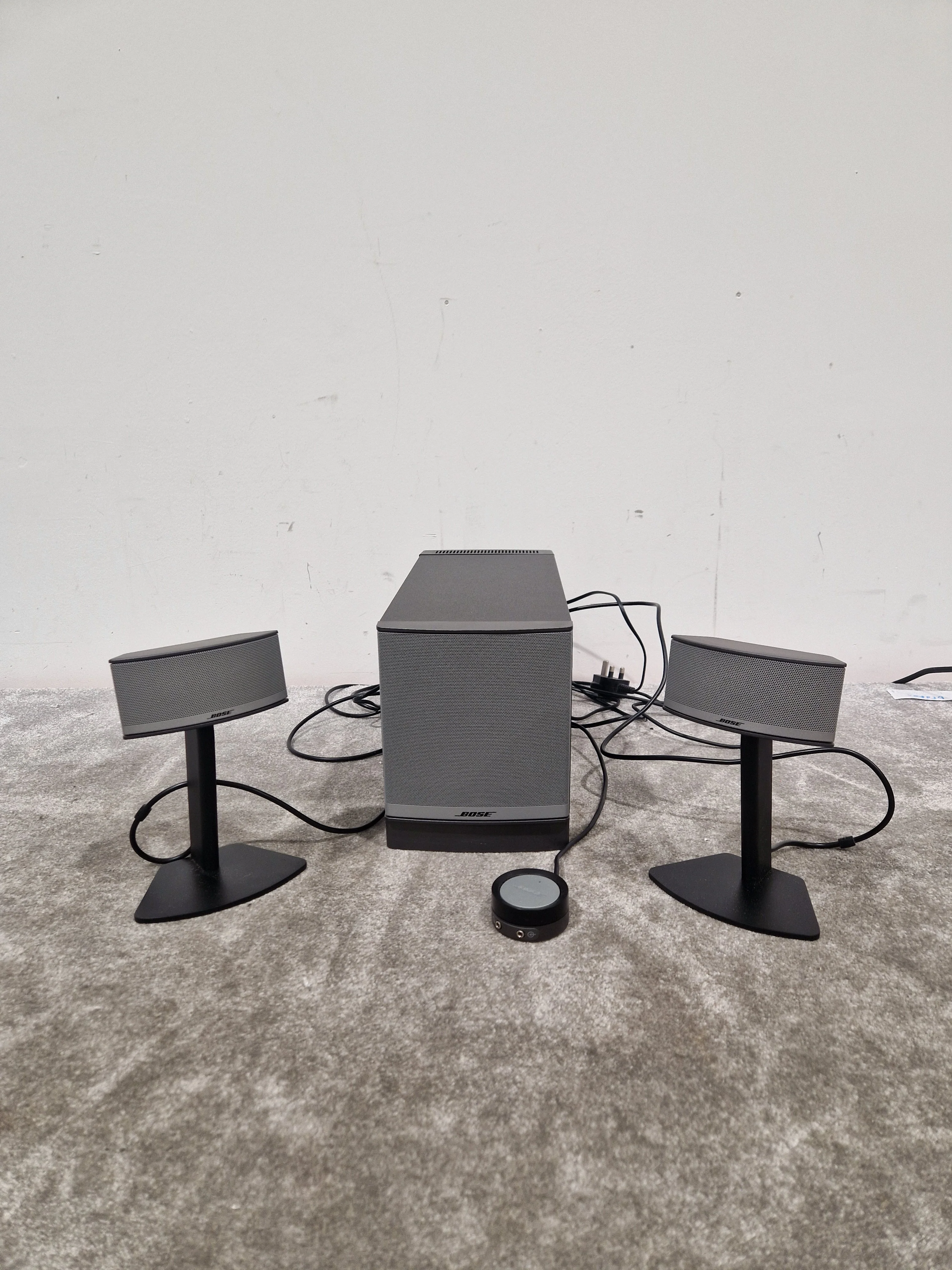 Bose Companion 5 Multimedia Speaker System - Premium 2.1 Audio - Excellent w/ Power Supply - Image 11