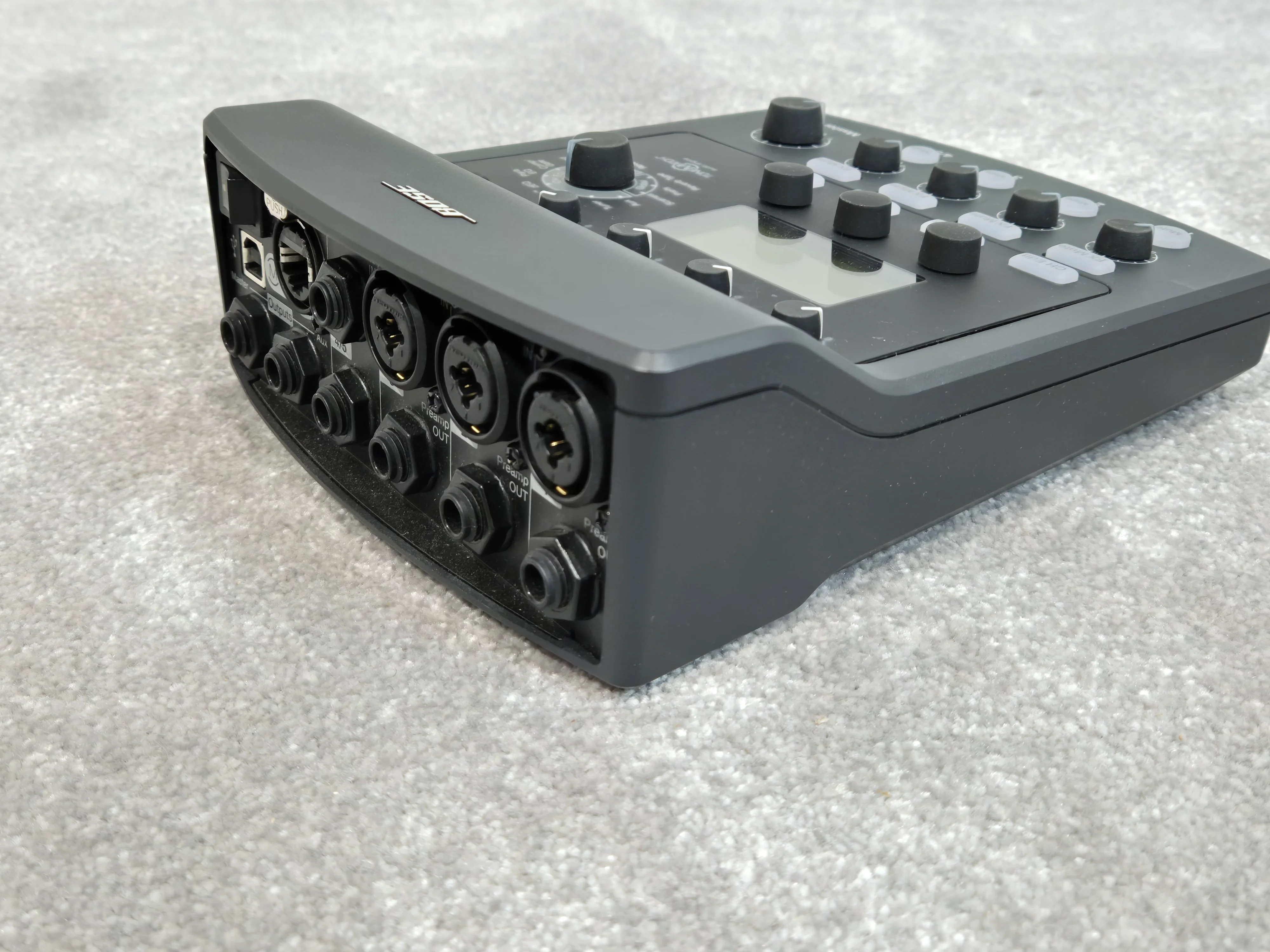 Bose L1 Model II with 2x B1 Bass Modules and T1 ToneMatch Engine - Advanced Portable PA System - Image 5