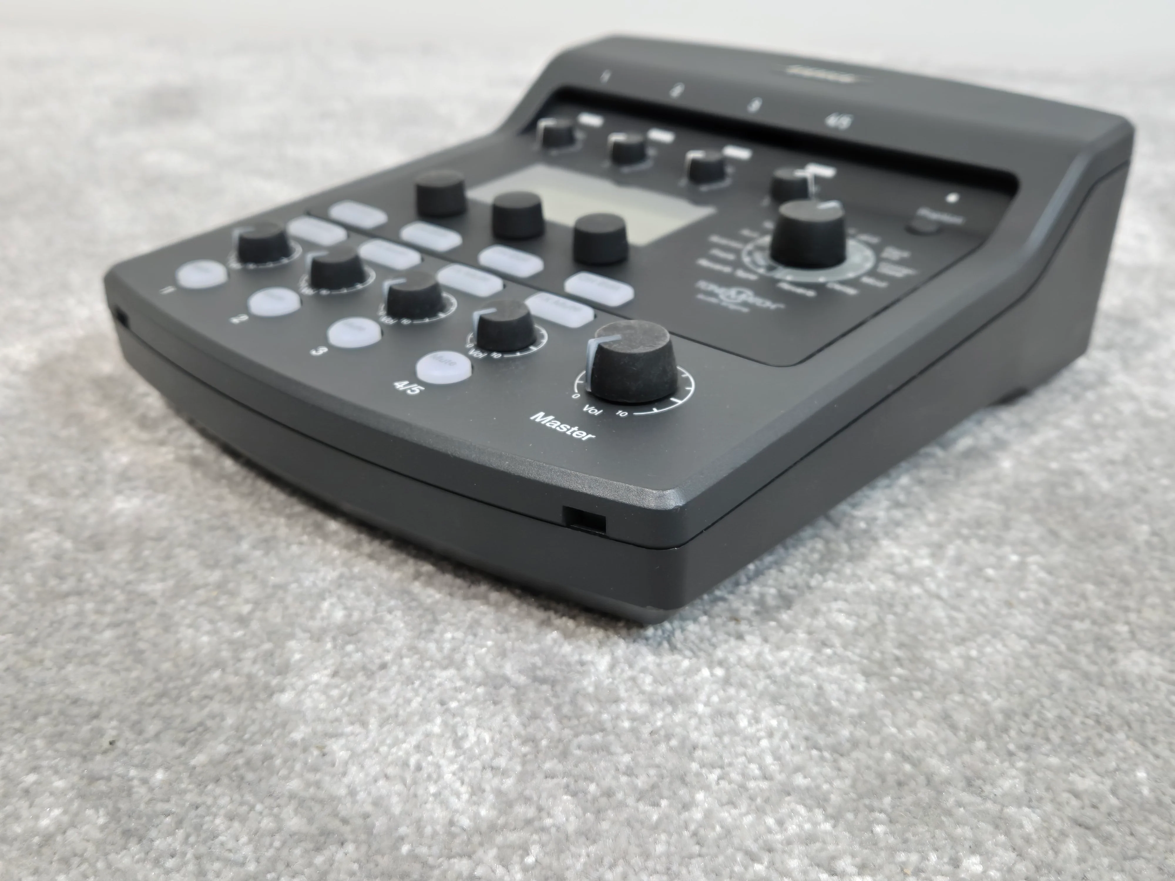 Bose L1 Model II with 2x B1 Bass Modules and T1 ToneMatch Engine - Advanced Portable PA System - Image 8