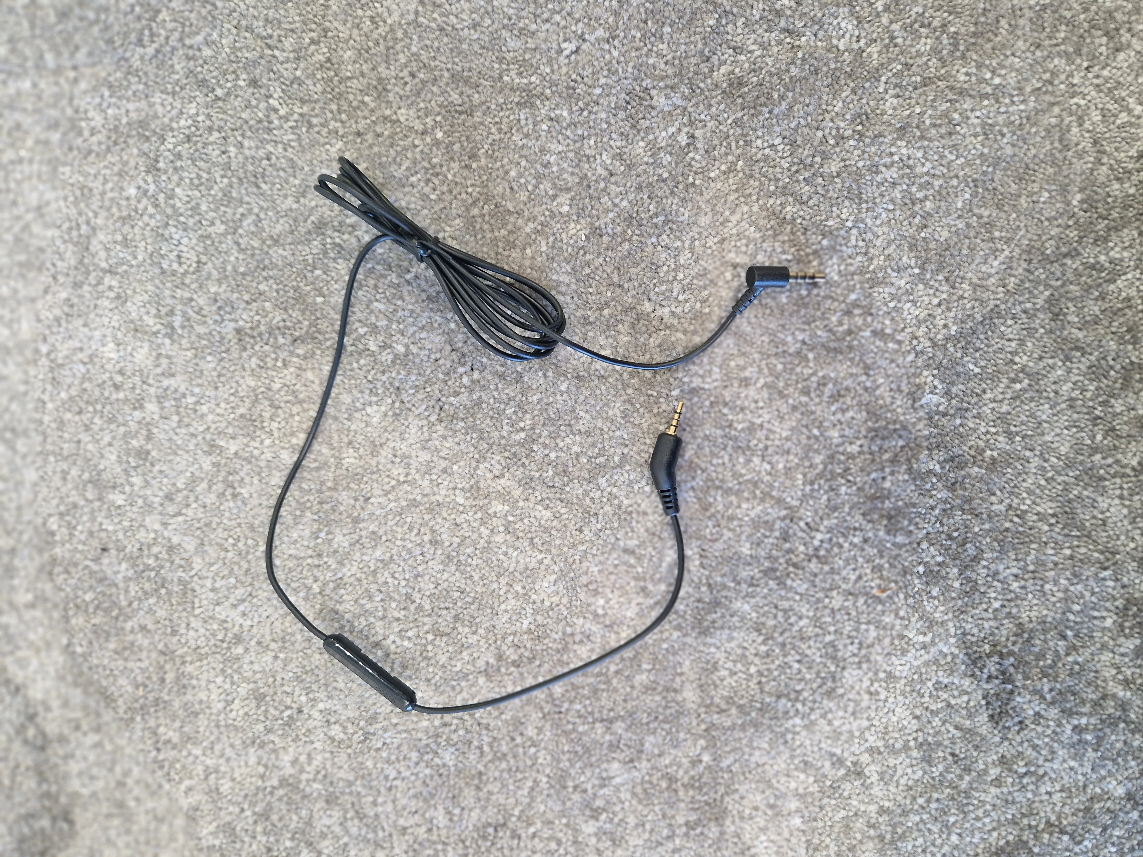 Bose QuietComfort 3 On-Ear Noise Cancelling Headphones - Very Good w/ Soft Case and Original Box - Image 6