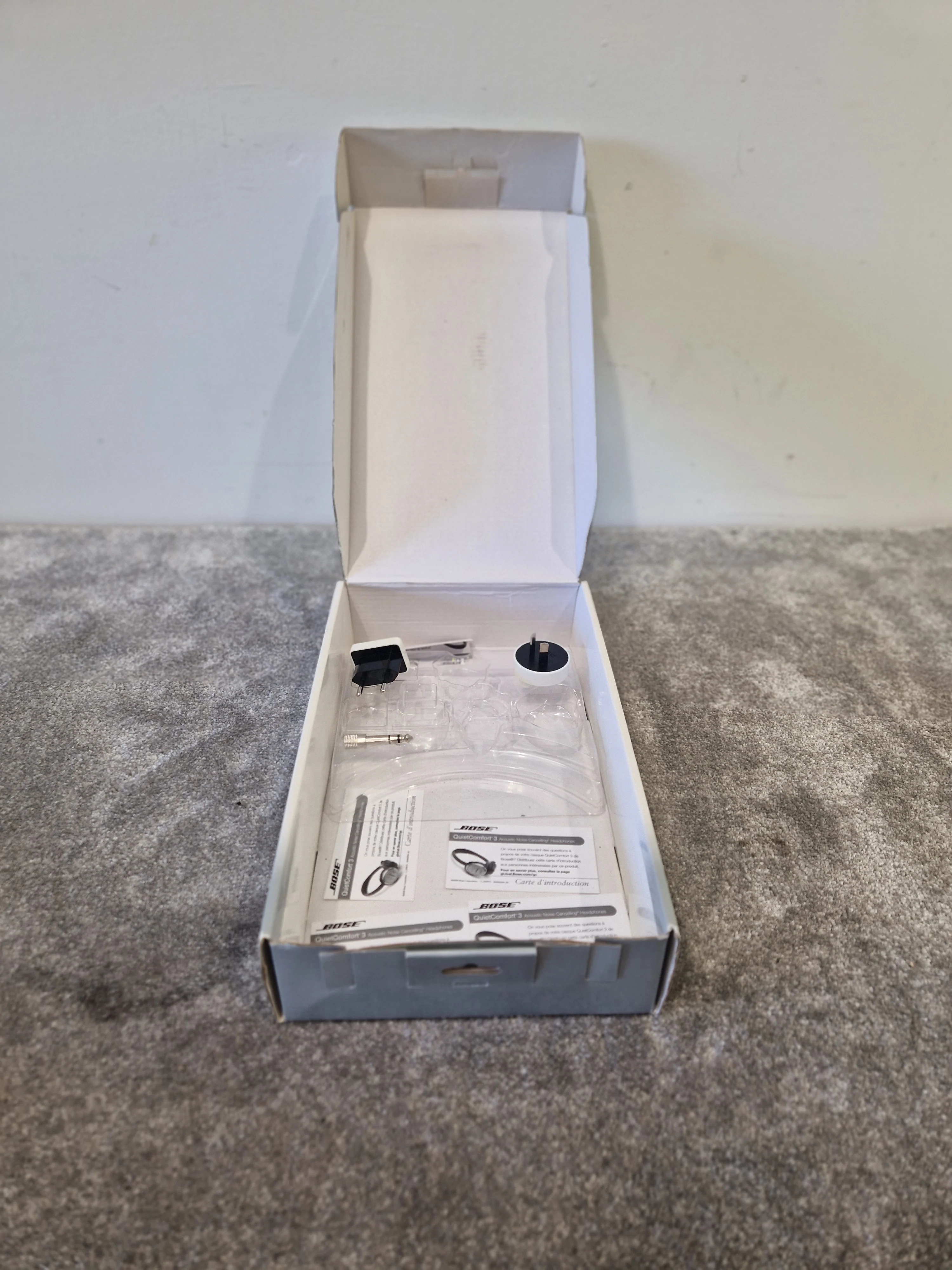 Bose QuietComfort 3 On-Ear Noise Cancelling Headphones - Very Good w/ Soft Case and Original Box - Image 7
