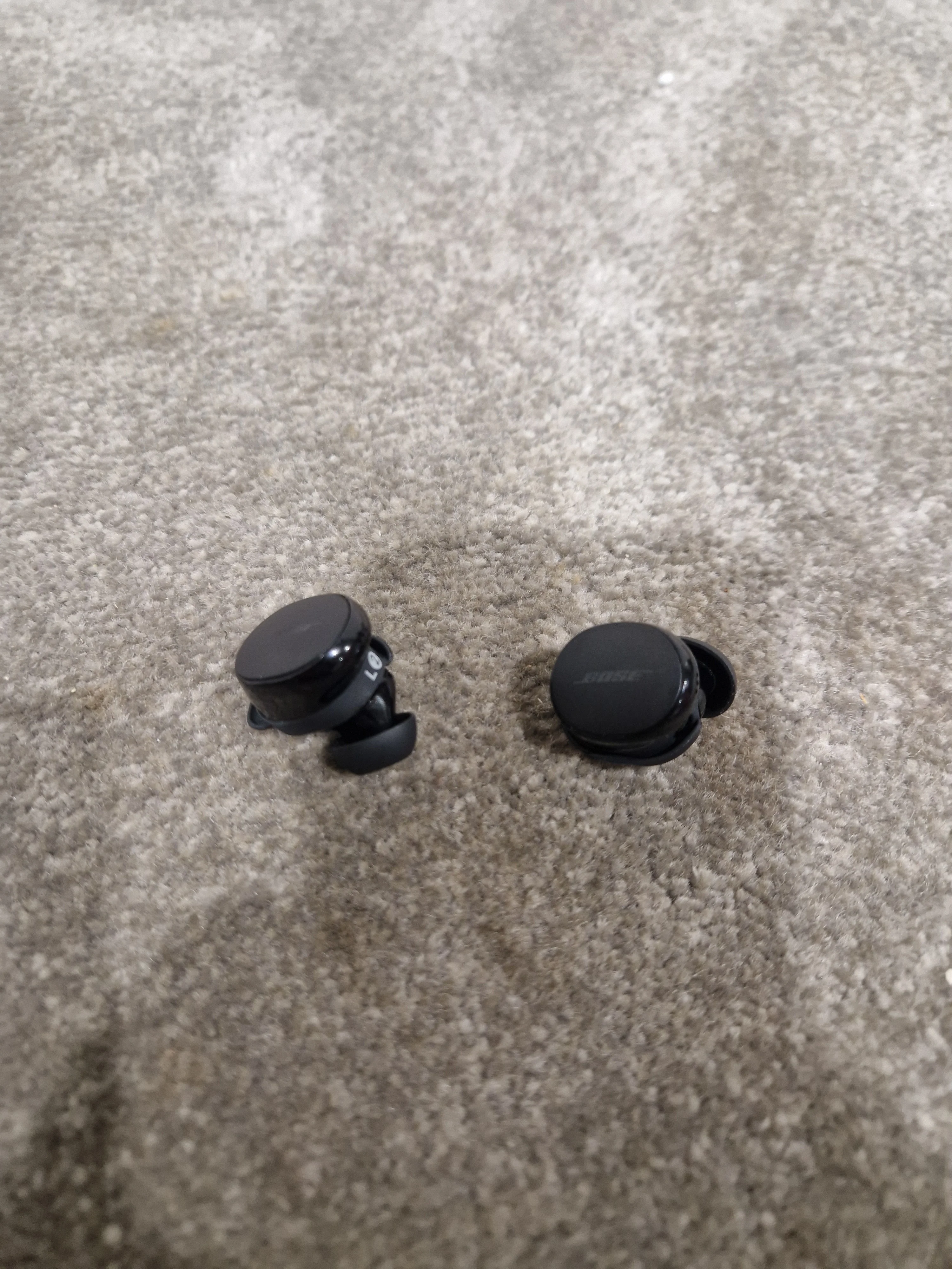 Bose QuietComfort Earbuds - Wireless Earbuds - Black - Excellent - Image 4