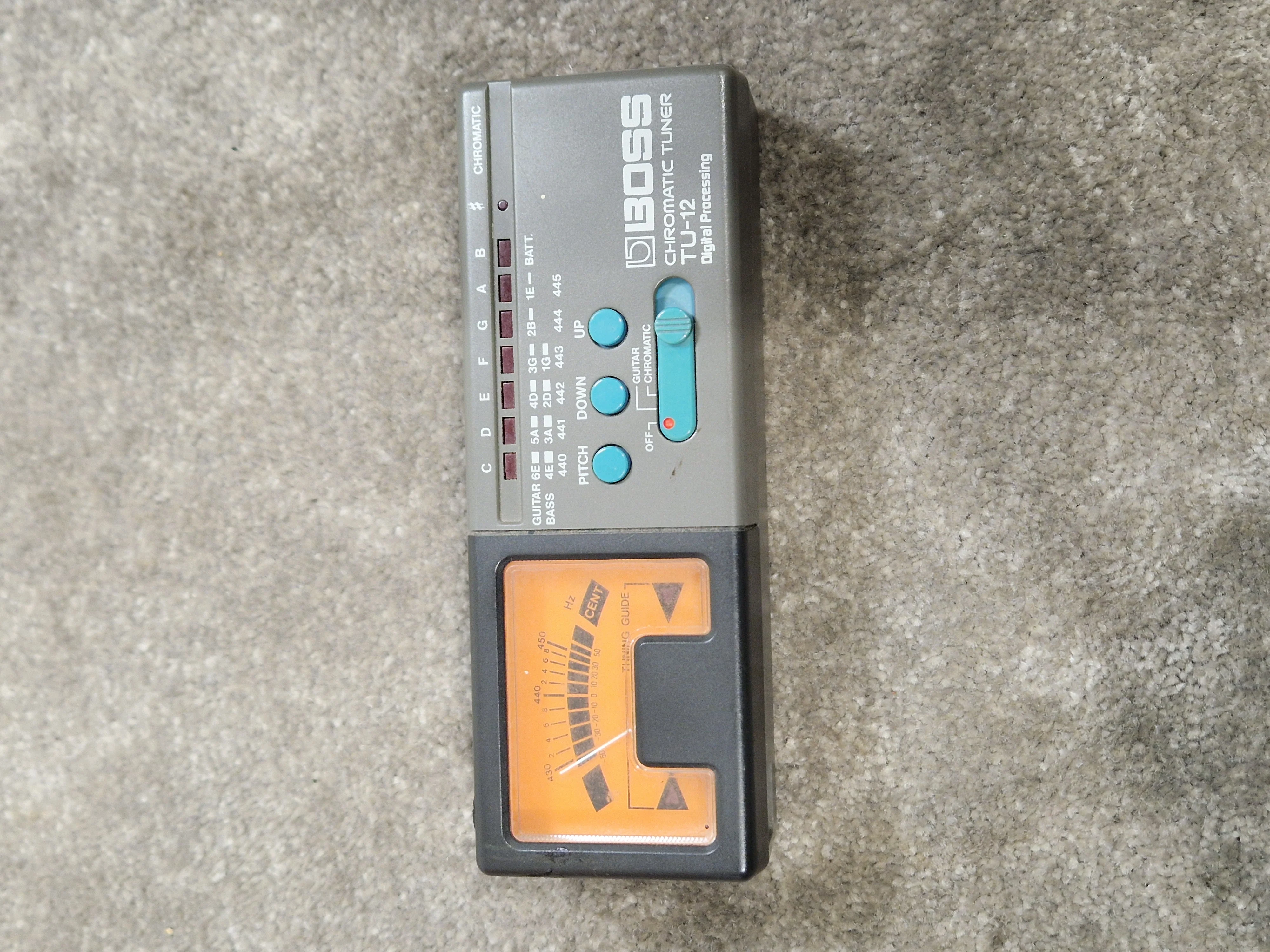 Boss Chromatic Tuner TU12 - Analog Needle Display - Spares or Repair - Image 4
