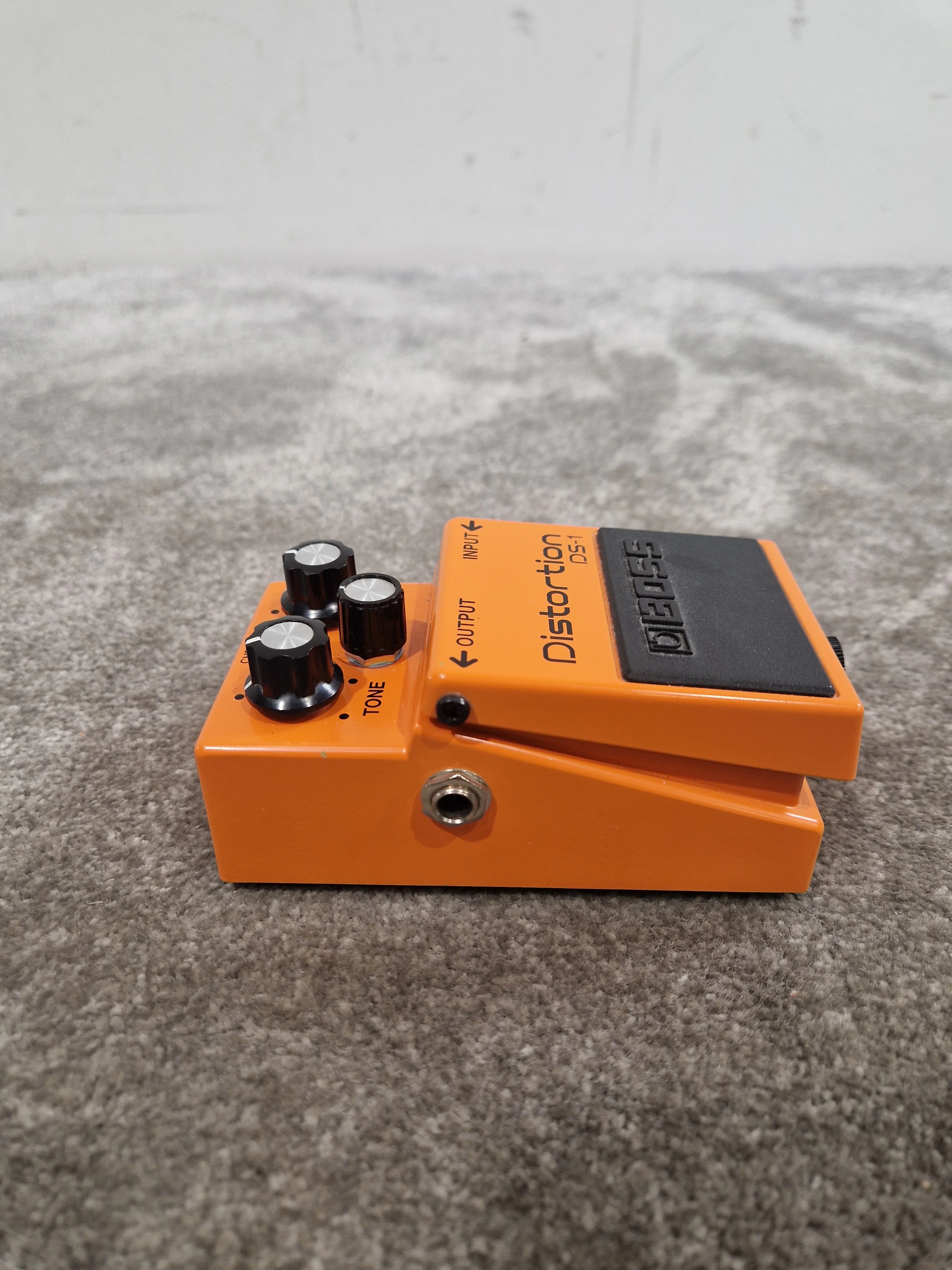 Boss DS-1 - Distortion Effects Pedal - Excellent w/ Original Box - Image 10