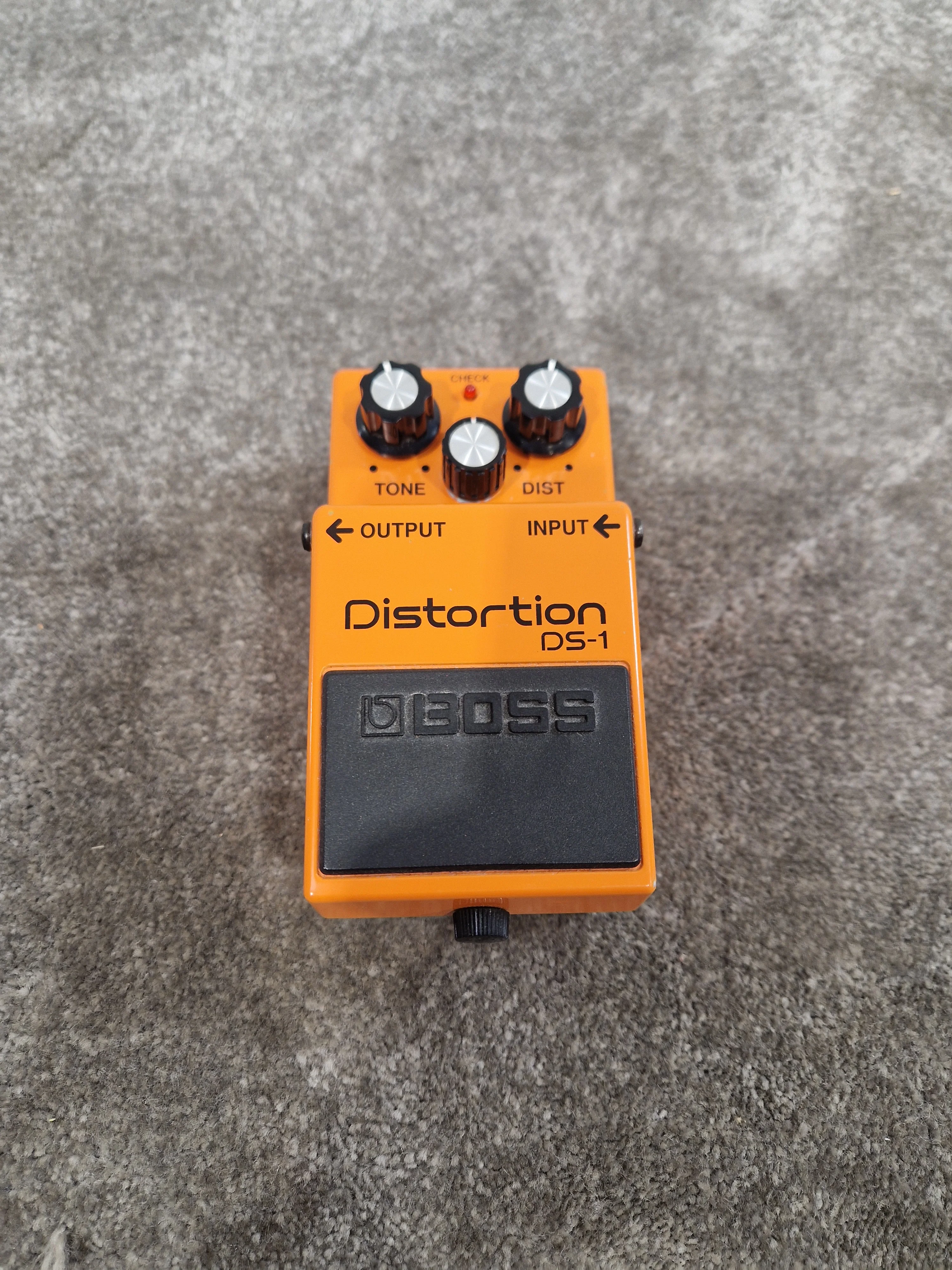 Boss DS-1 - Distortion Effects Pedal - Excellent w/ Original Box - Image 3