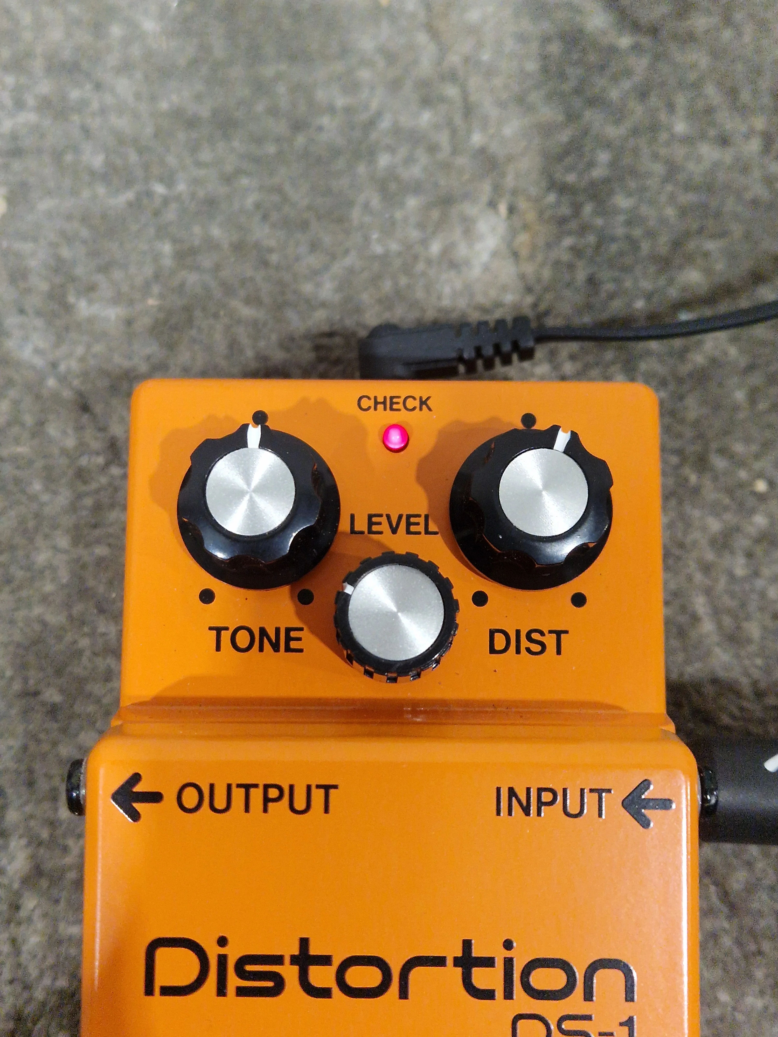 Boss DS-1 - Distortion Pedal - Orange - Effects Pedal - Excellent w/ Original Box - Image 14