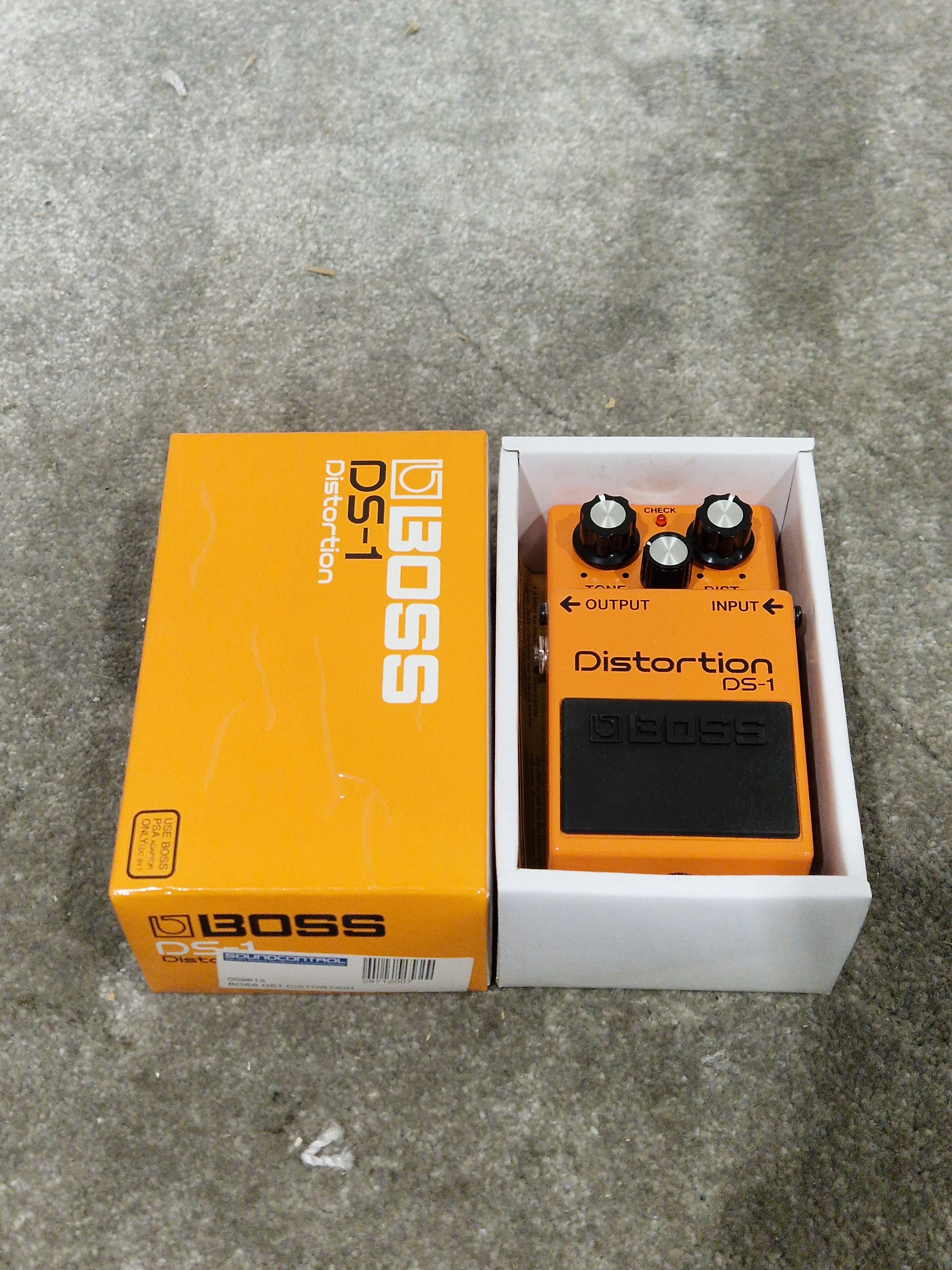 Boss DS-1 - Distortion Pedal - Orange - Effects Pedal - Excellent w/ Original Box - Image 6