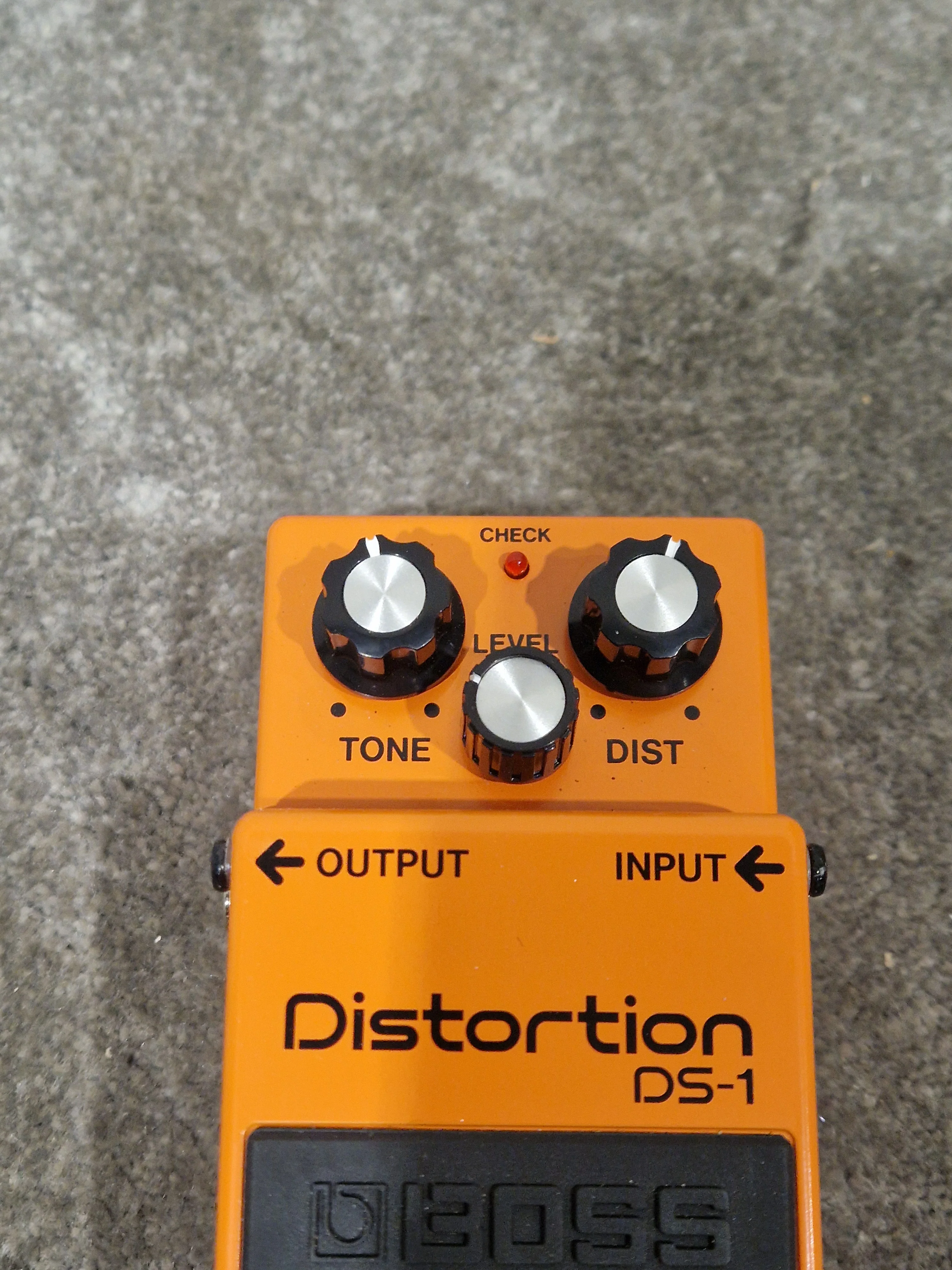 Boss DS-1 - Distortion Pedal - Orange - Effects Pedal - Excellent w/ Original Box - Image 7