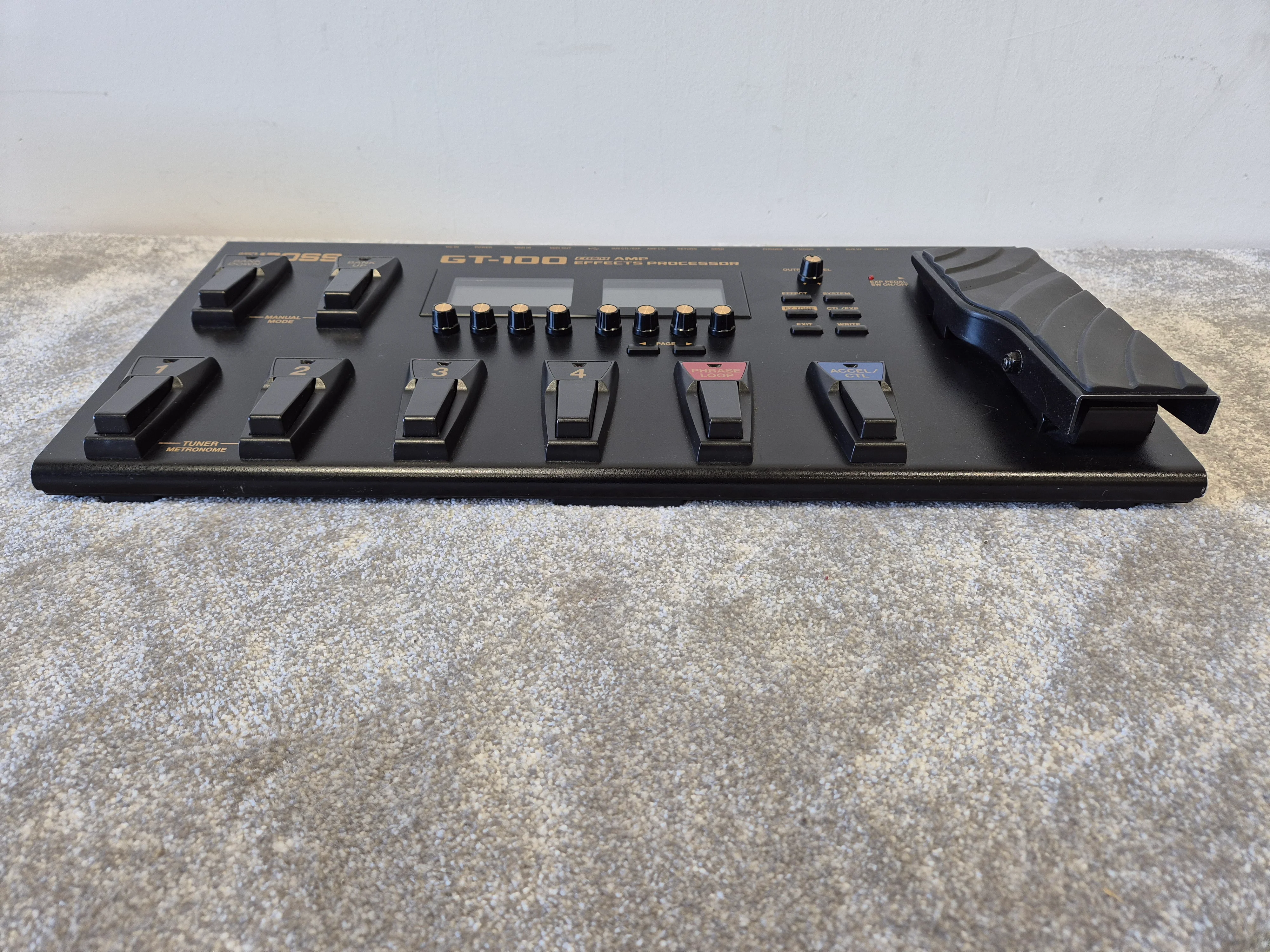 Boss GT-100 - Multi Effects Processor w/ Original Box - Image 10