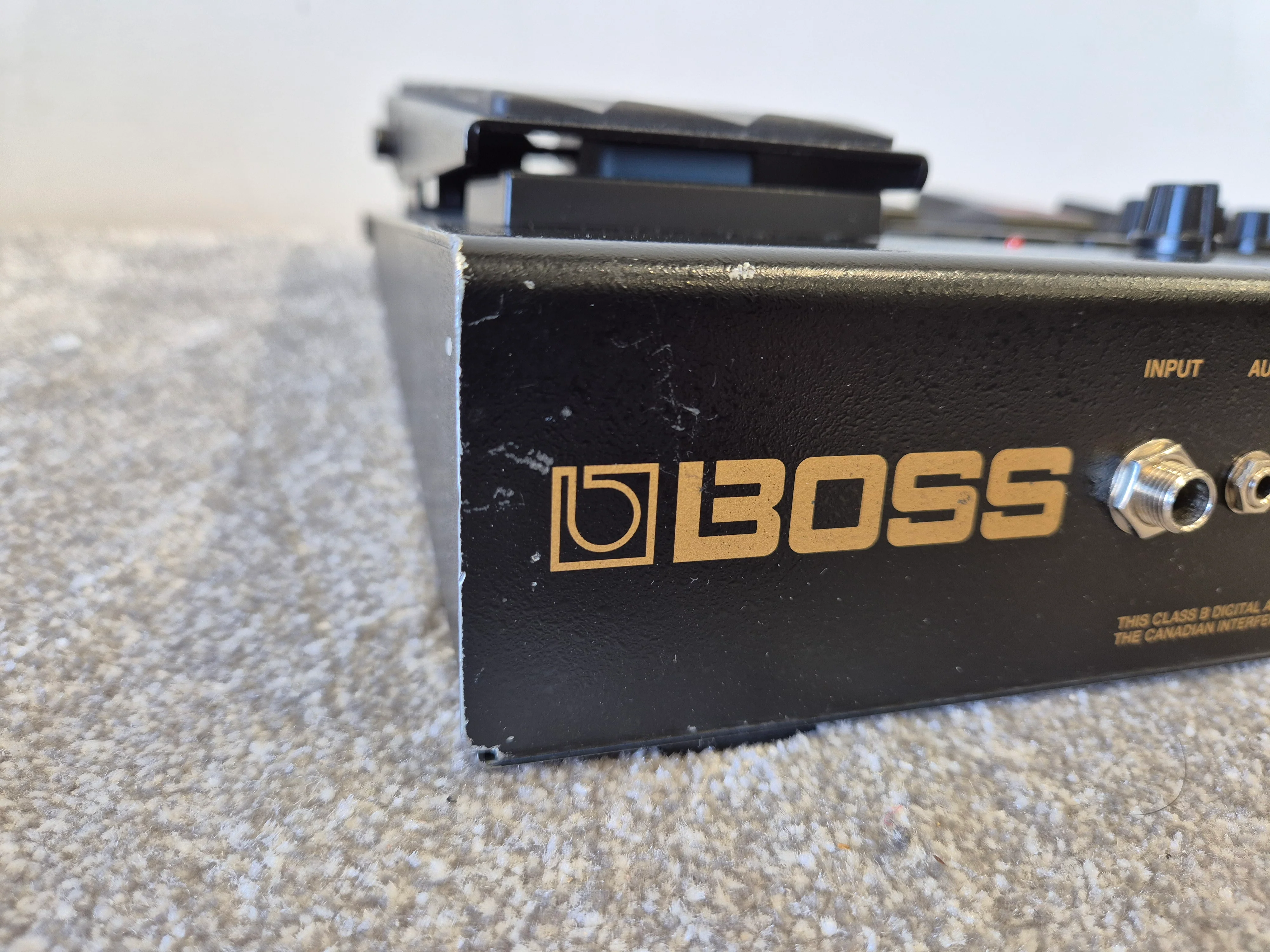 Boss GT-100 - Multi Effects Processor w/ Original Box - Image 13