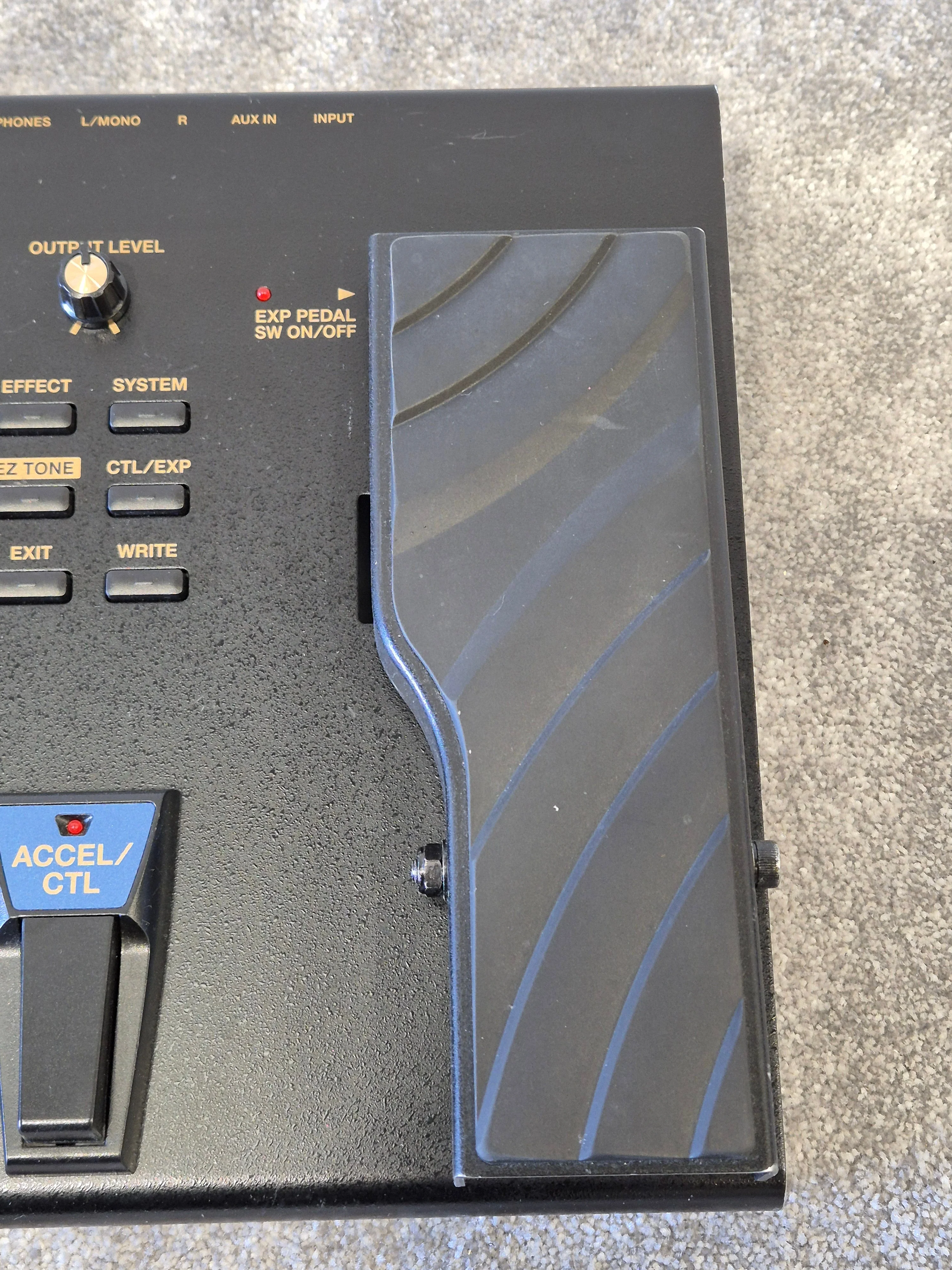 Boss GT-100 - Multi Effects Processor w/ Original Box - Image 6
