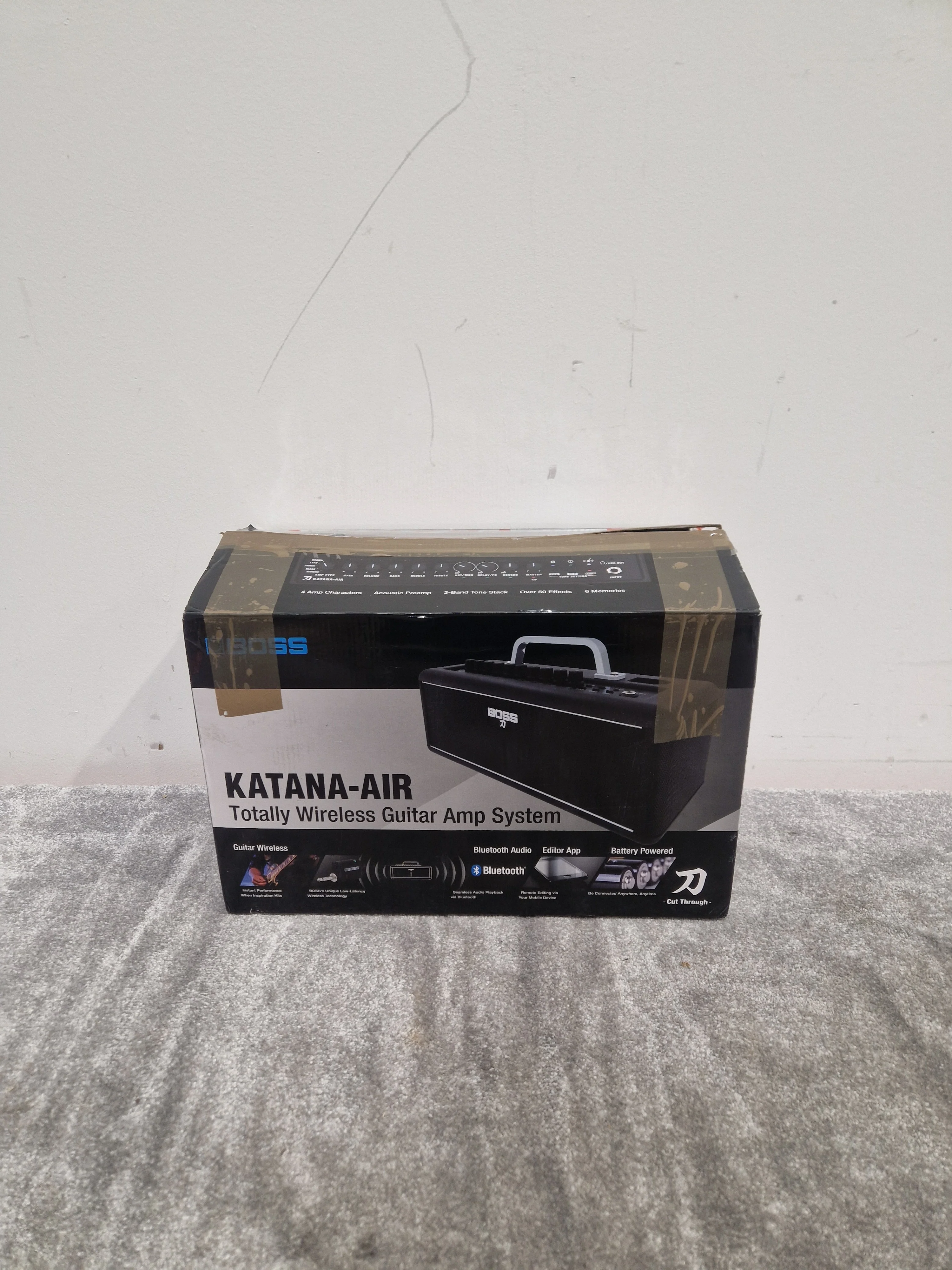 Boss Katana Air - Wireless Guitar Amplifier - Excellent w/ Original Box, Transmitter & Power Supply - Image 3