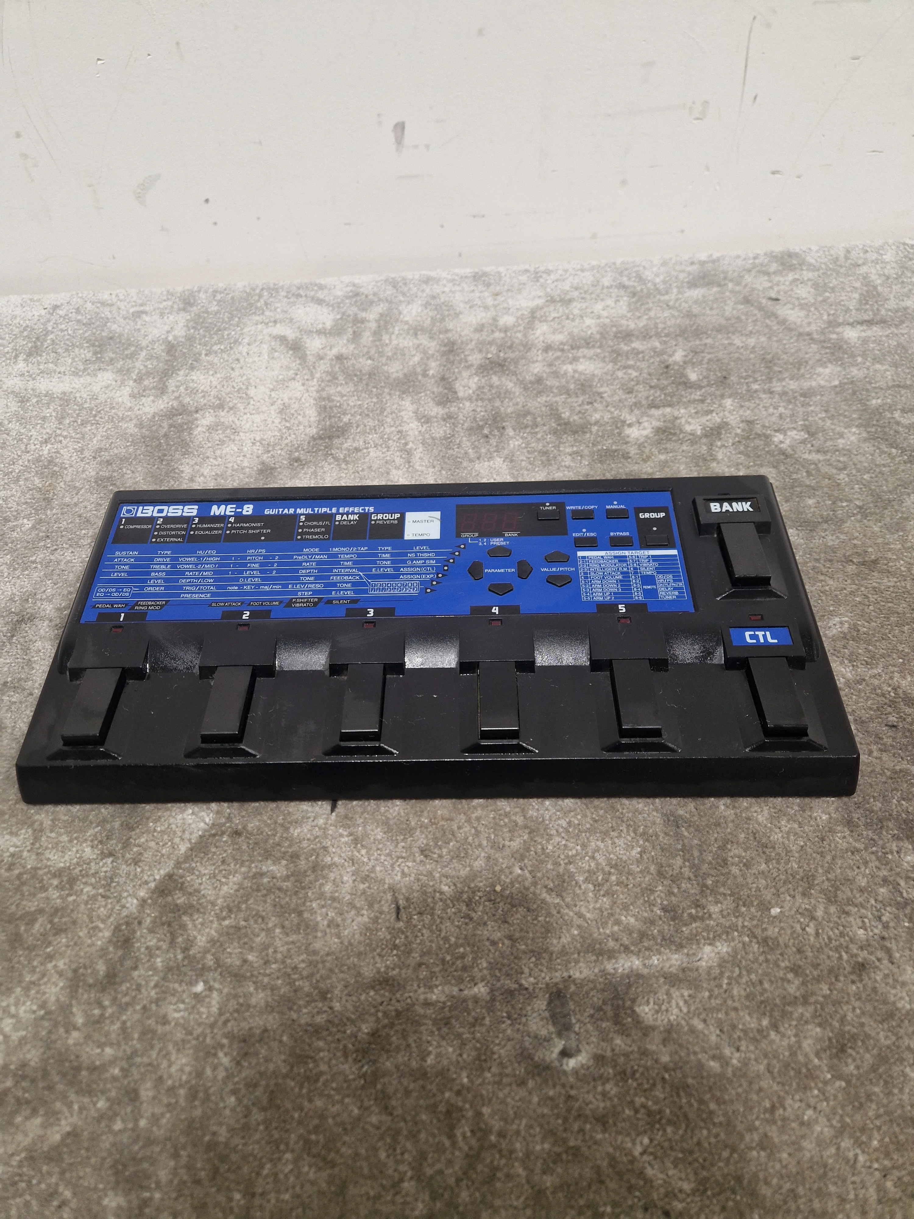 Boss ME-8 - Guitar Multi-Effects Processor - Good w/ Power Supply, Manuals - Image 8