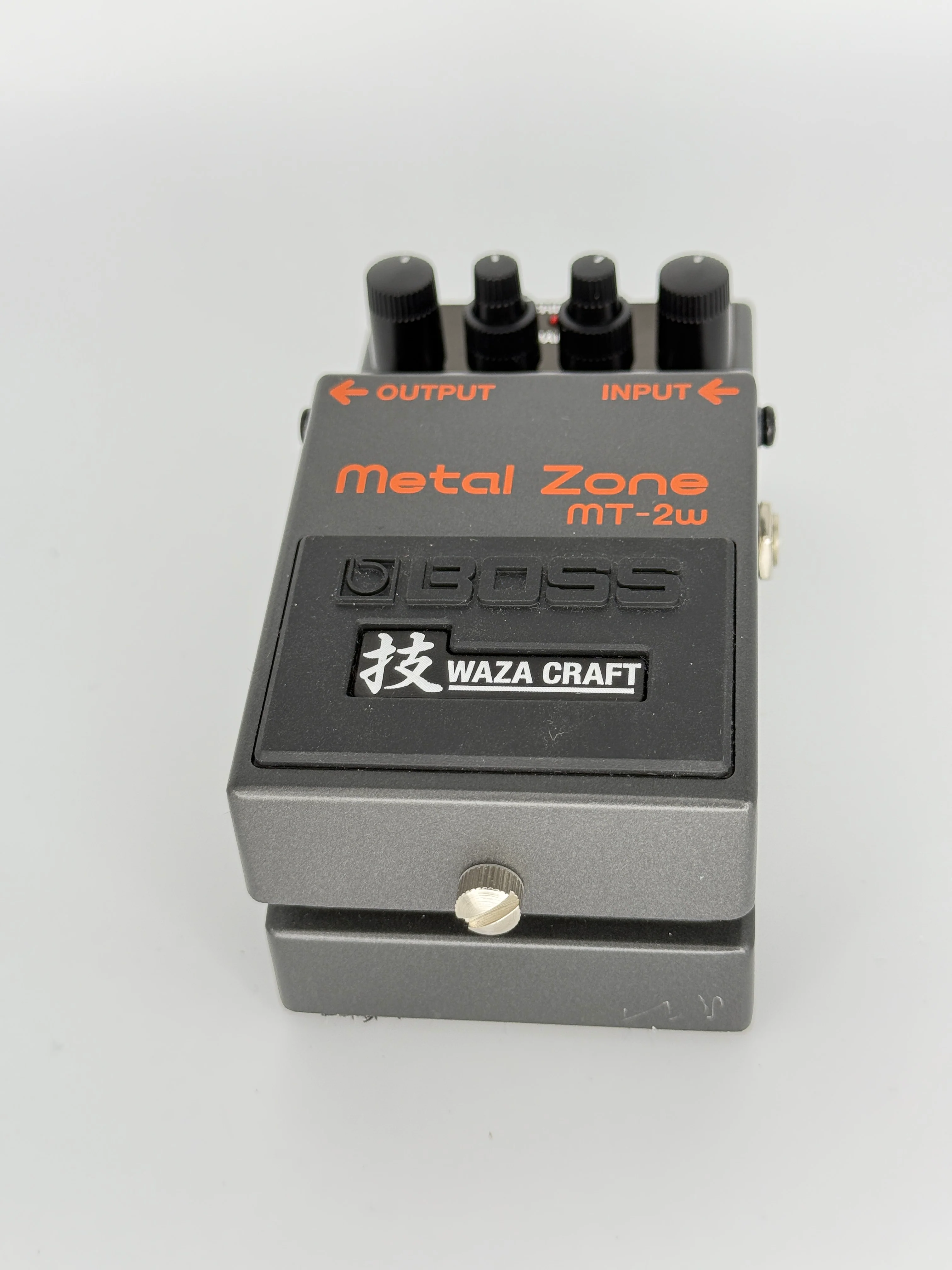 Boss MT-2W Waza Craft Metal Zone - Guitar / Effects Pedal - Image 5