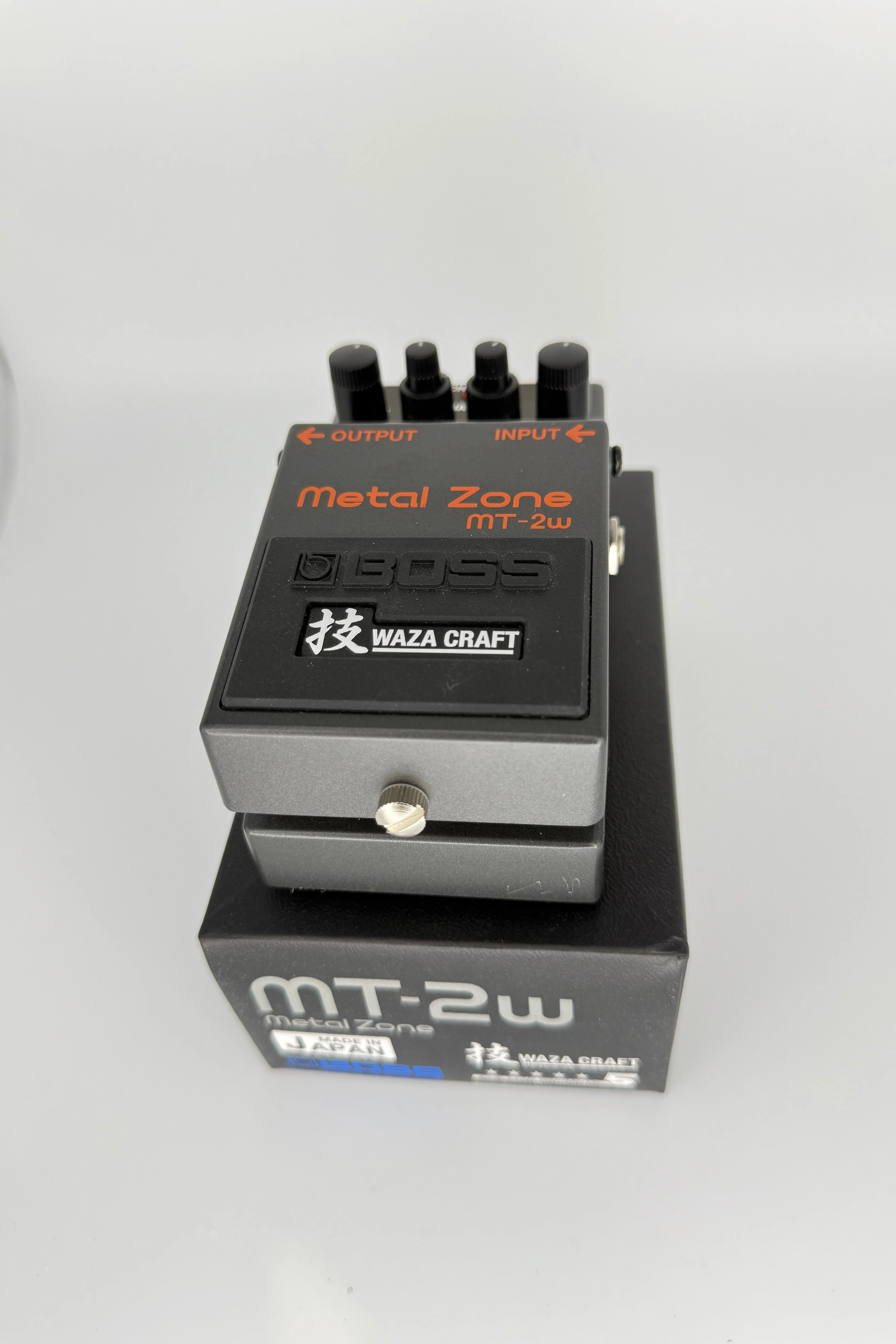 Boss MT-2W Waza Craft Metal Zone - Guitar / Effects Pedal - Image 6