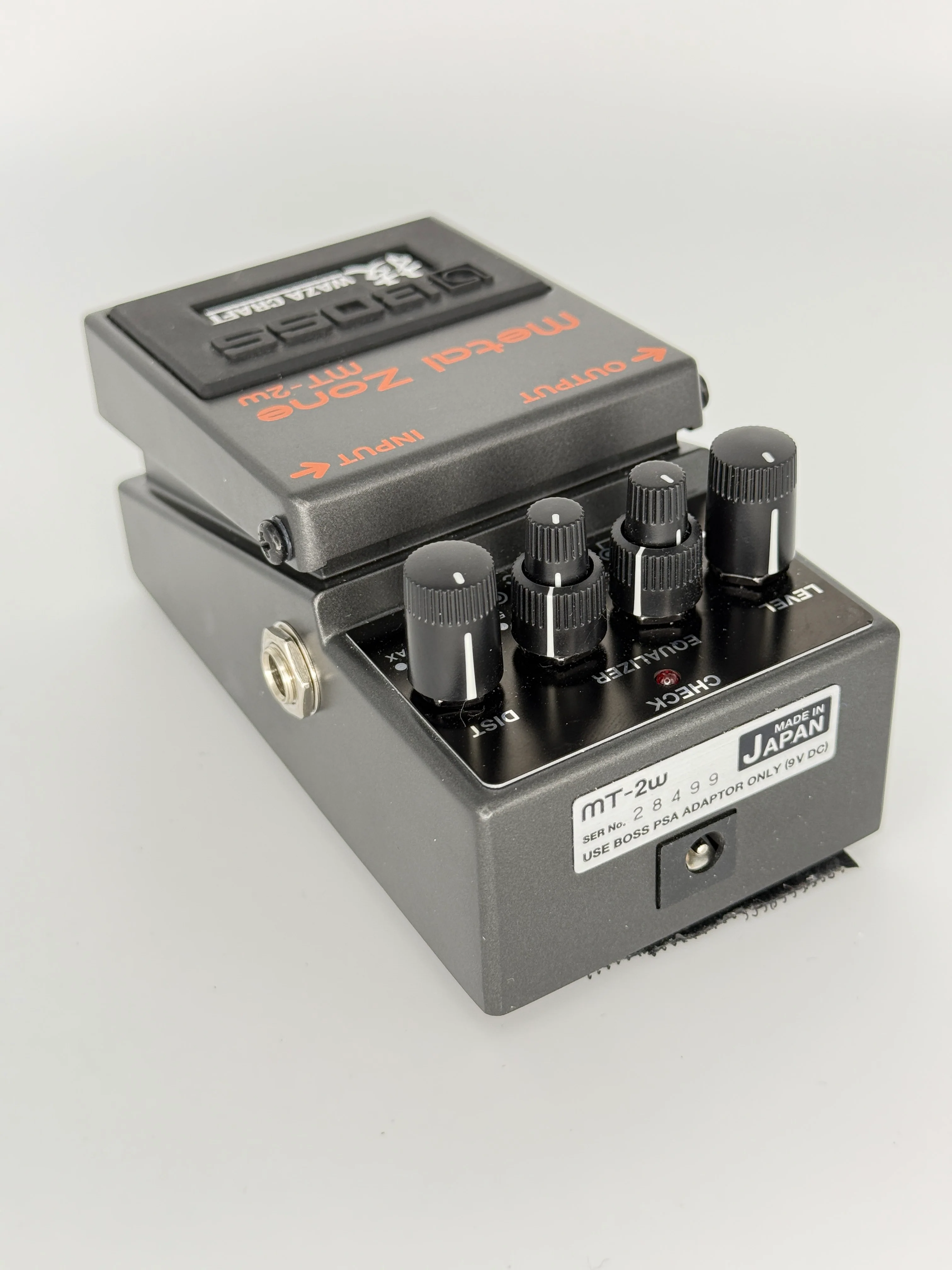 Boss MT-2W Waza Craft Metal Zone - Guitar / Effects Pedal - Image 8