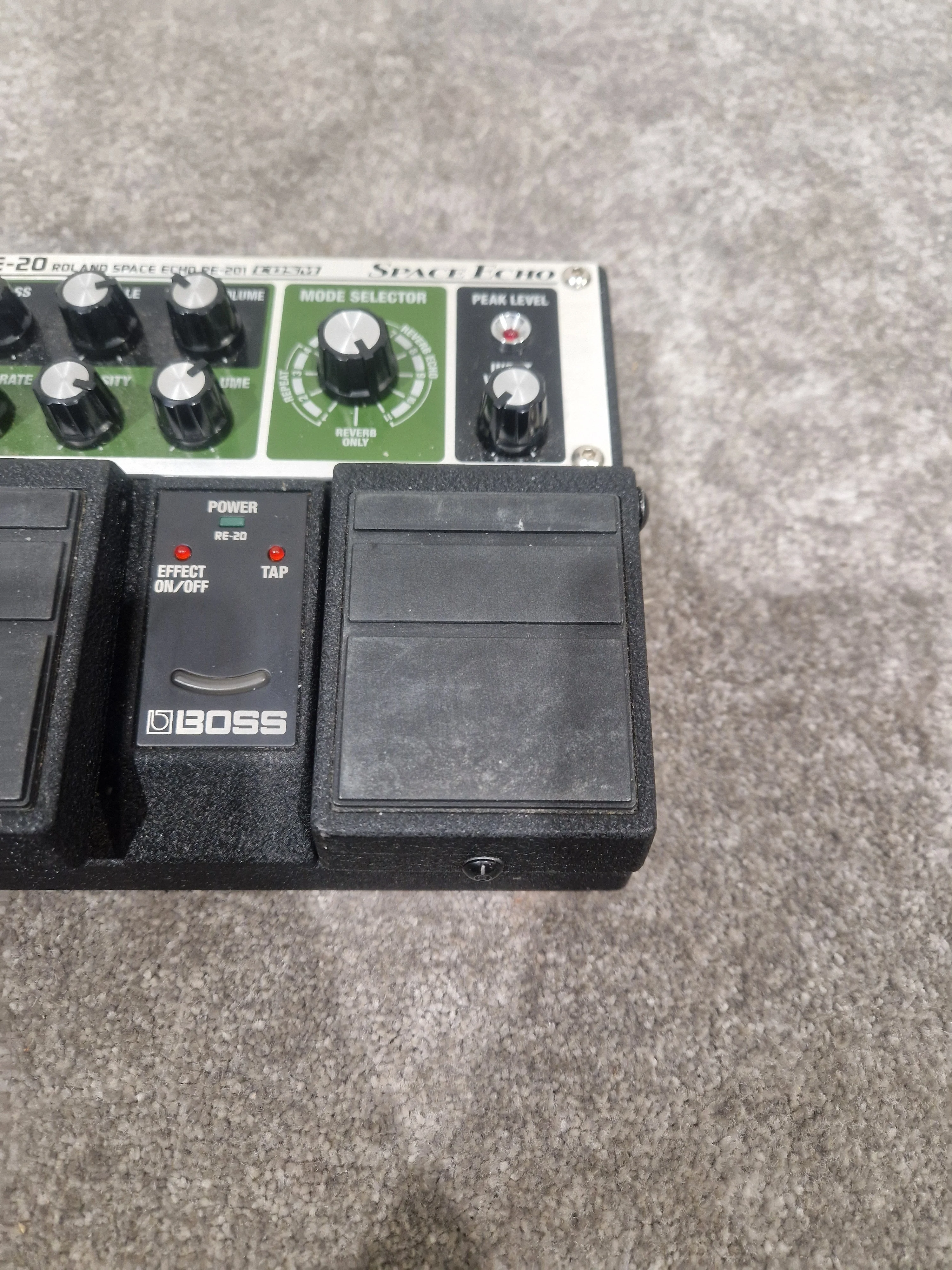 Boss RE‑20 Space Echo – Iconic Tape Delay – Very Good - Image 5