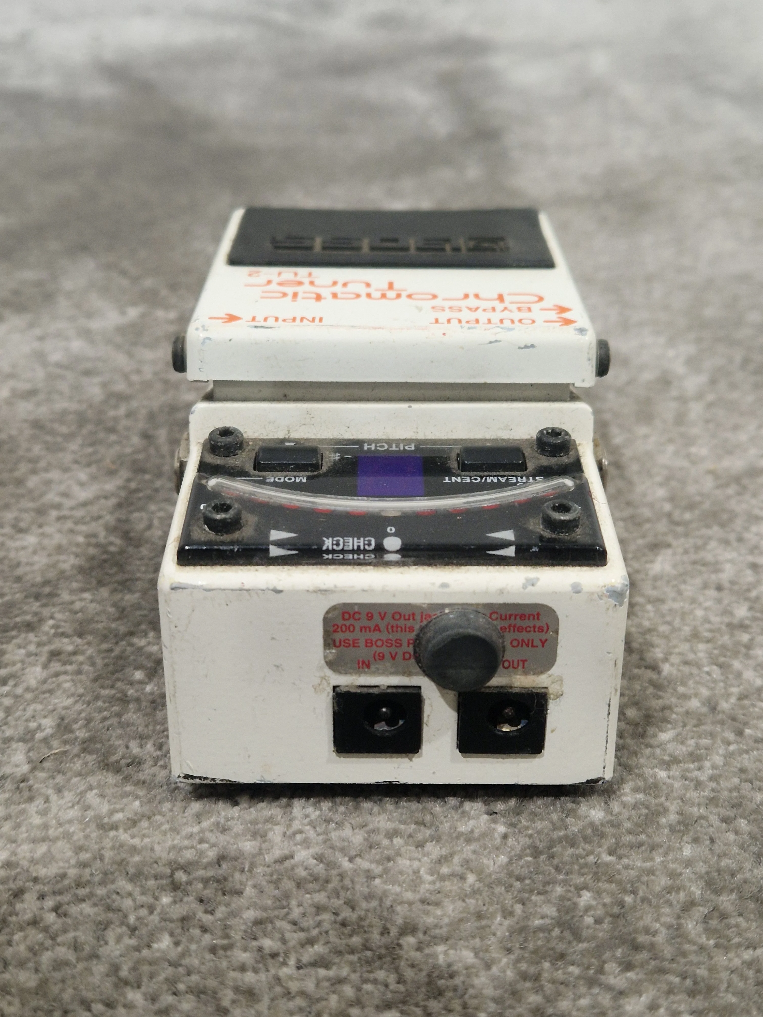 Boss TU-2 - Chromatic Tuner - White - Good - Image 4