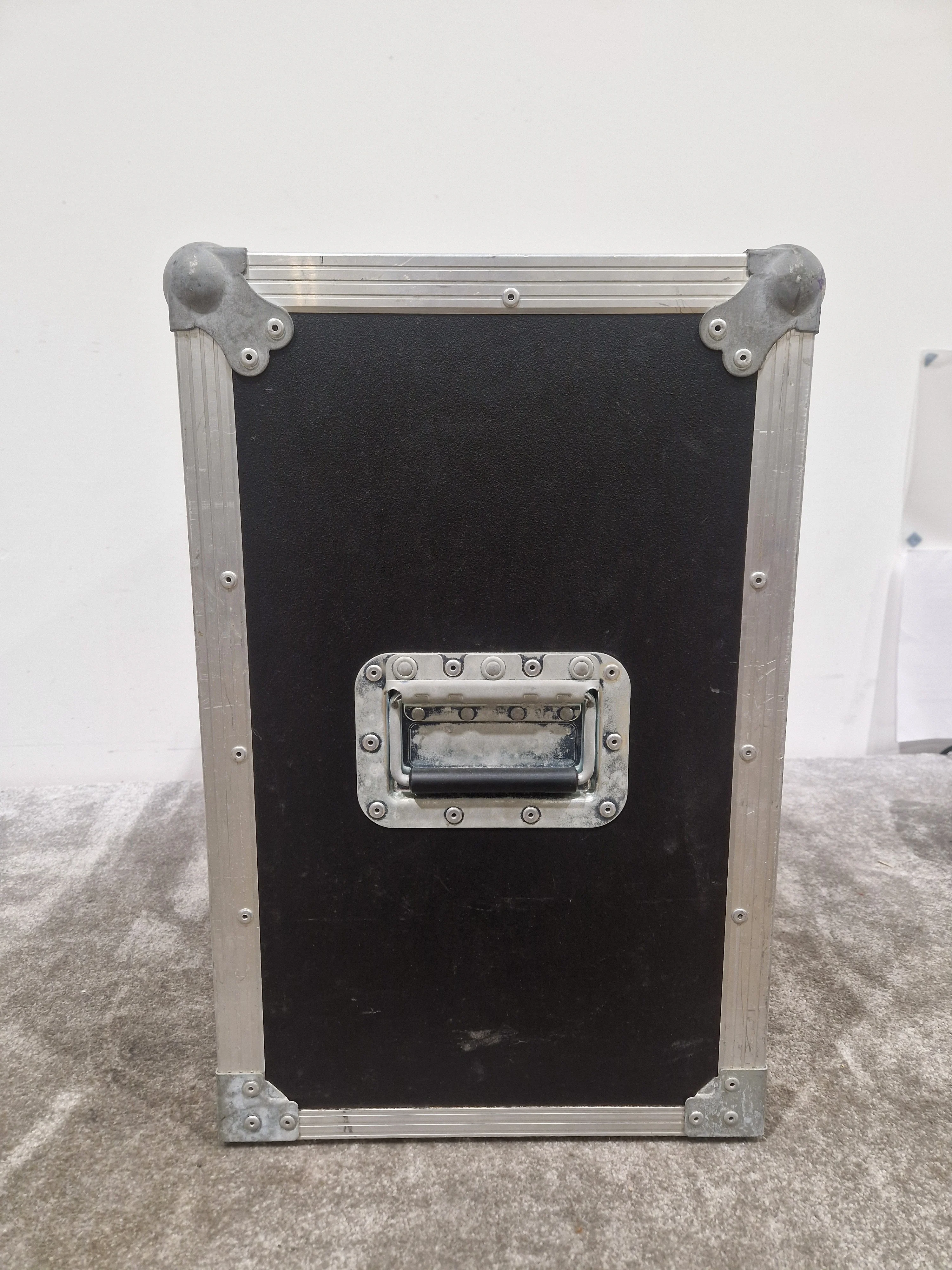 Boss Wheel ON Flight Case, Internal Foam Protection - Durable Transport Solution - Good - Image 16