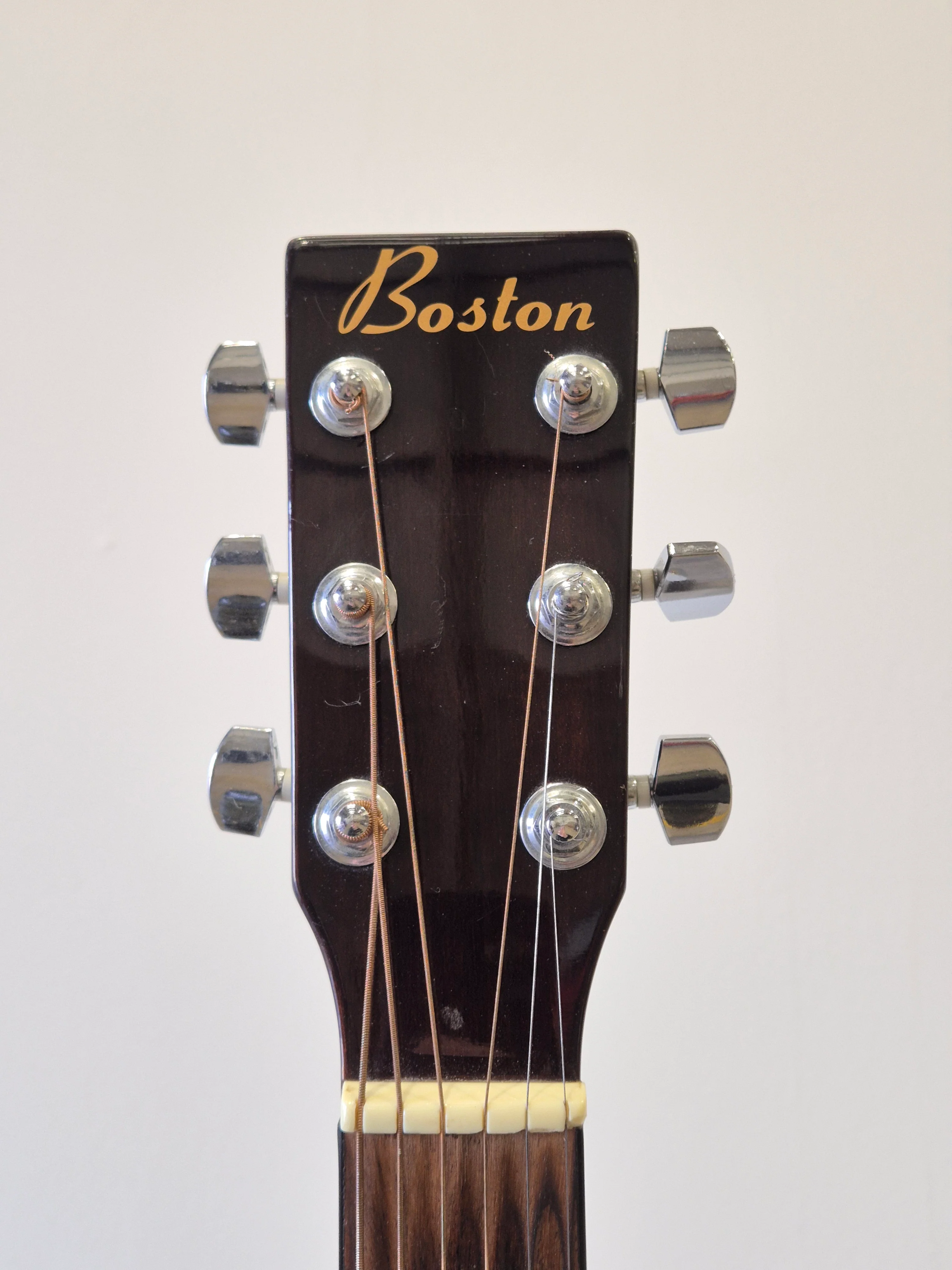 Boston BN-200 - Acoustic Guitar - Made in China - Image 5