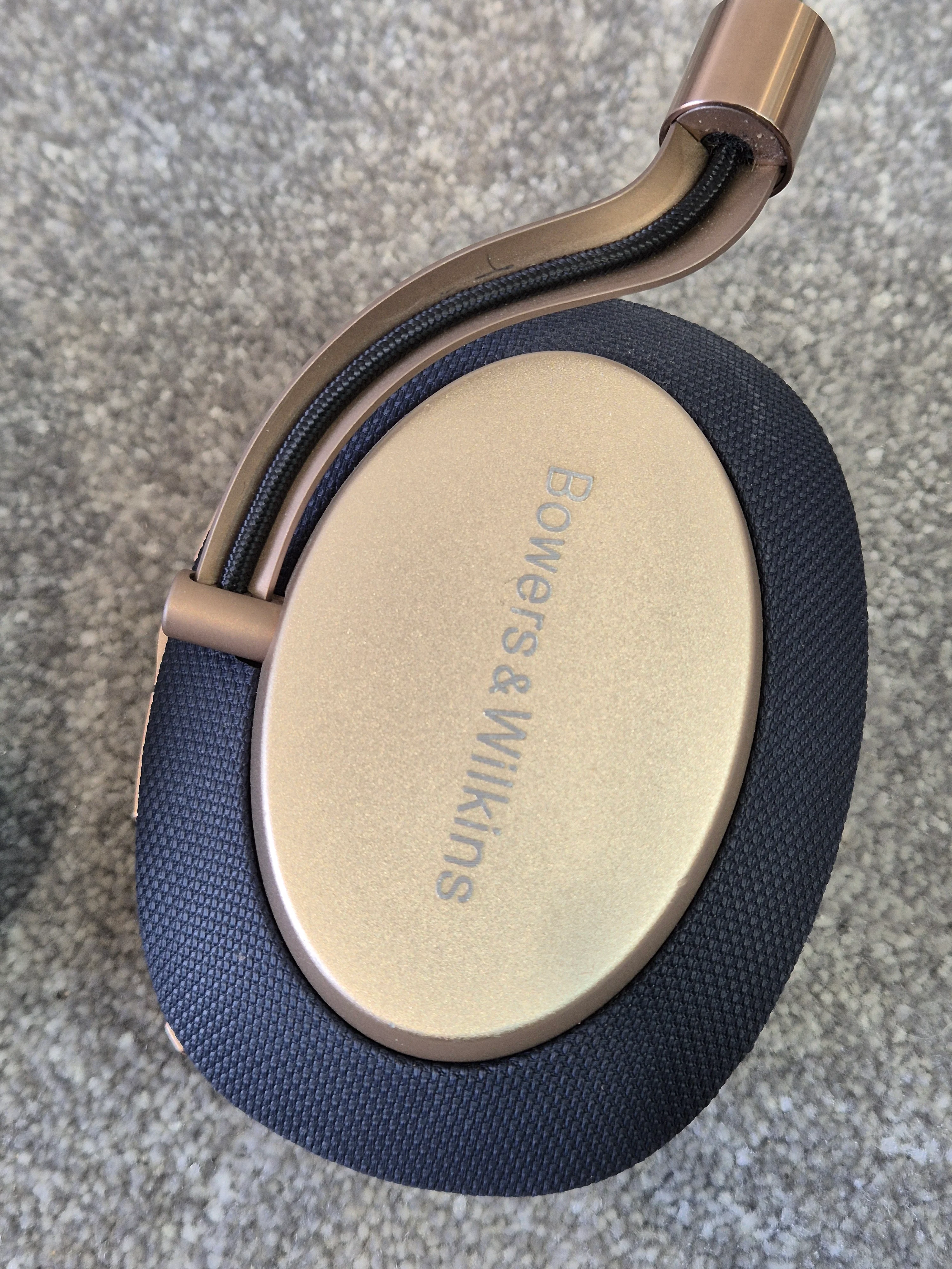 Bowers and Wilkins PX Wireless Headphones w/ Soft Case - Image 4