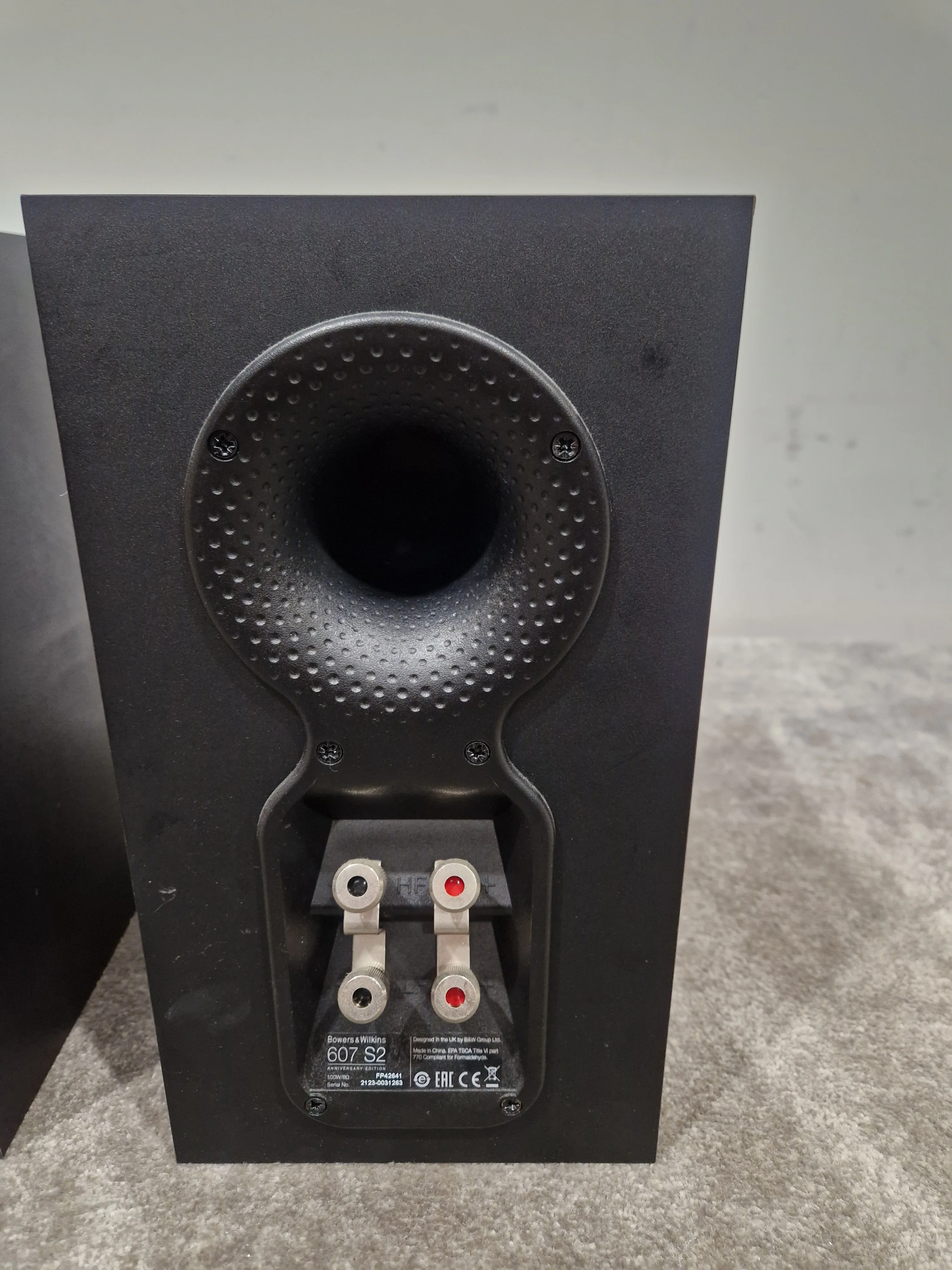 Bowers & Wilkins 607 S2 Anniversary Edition - Bookshelf Speakers - Pair - Black - Good - Image 15