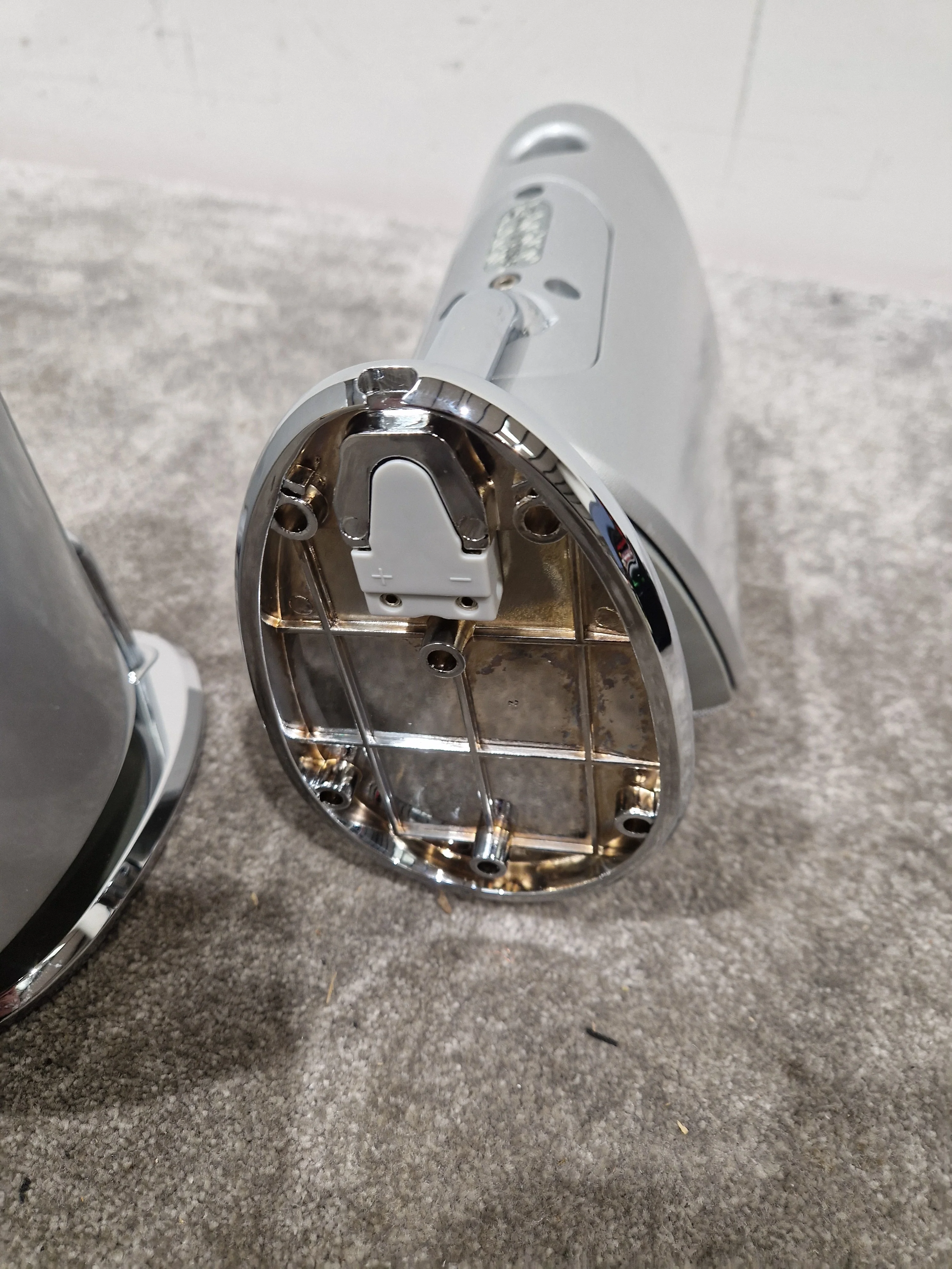 Bowers & Wilkins M-1 - Speakers - Silver - Good - Image 5