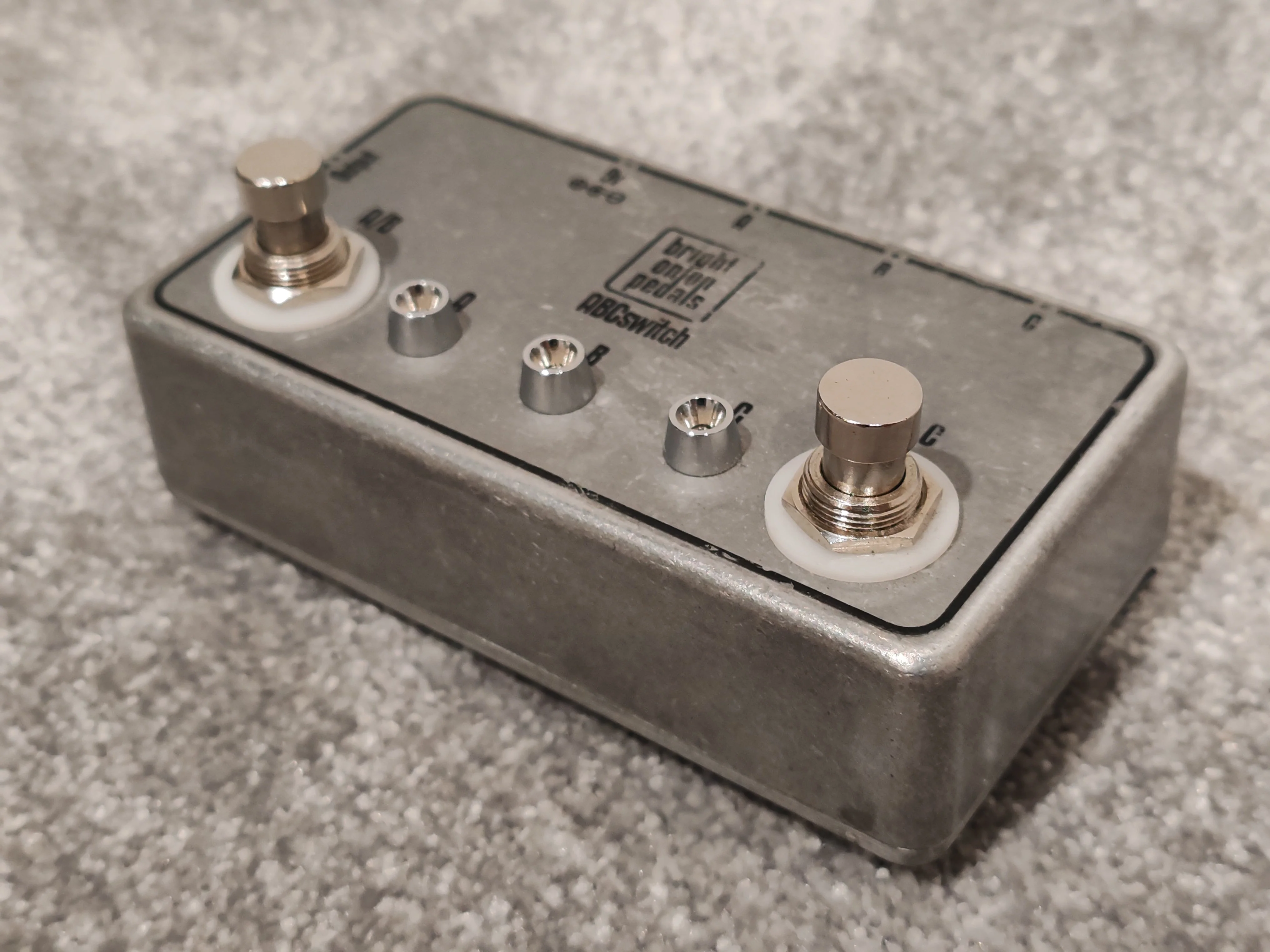 Bright Onion ABC Switch Guitar Pedal - Image 5