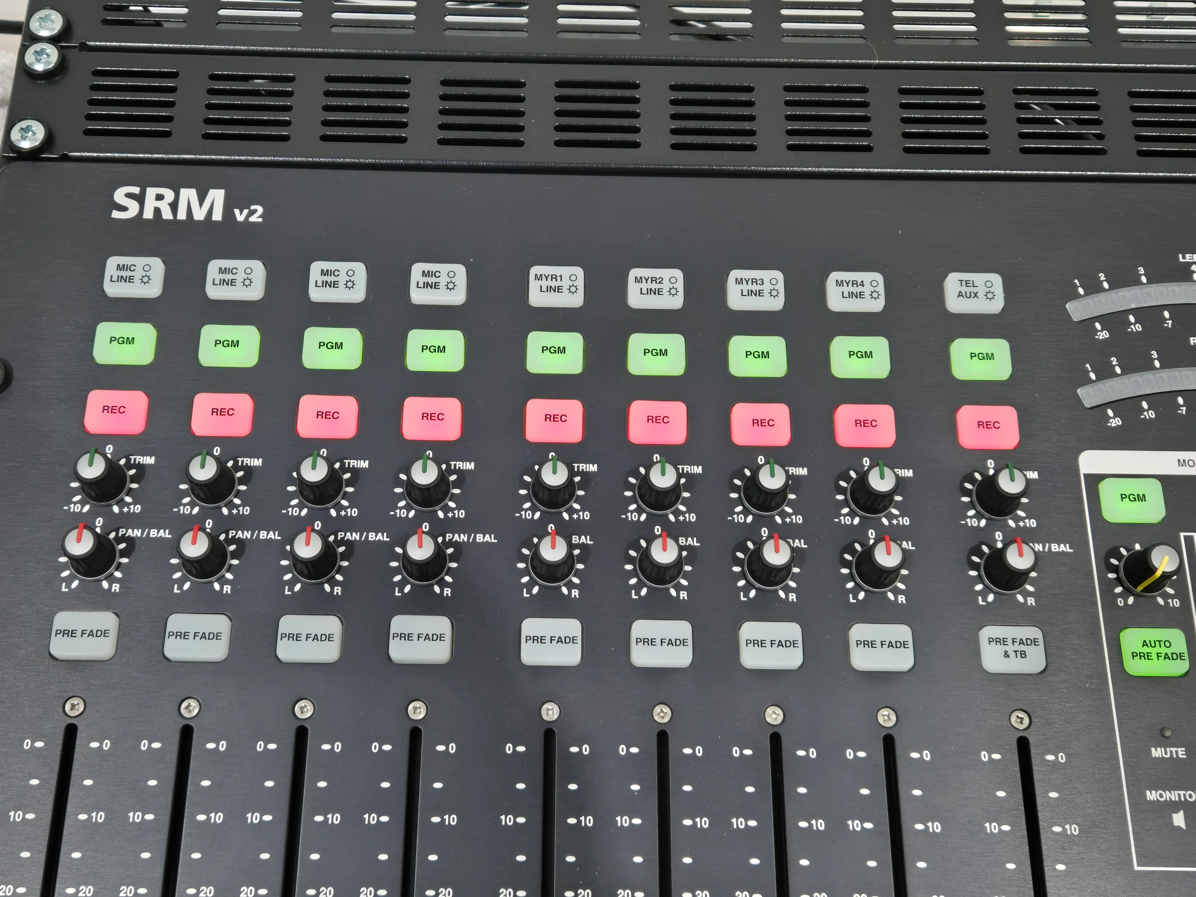 Broadcast Radio SRMv2 - Broadcast Radio Mixing Console w/ Flight Case - Image 3