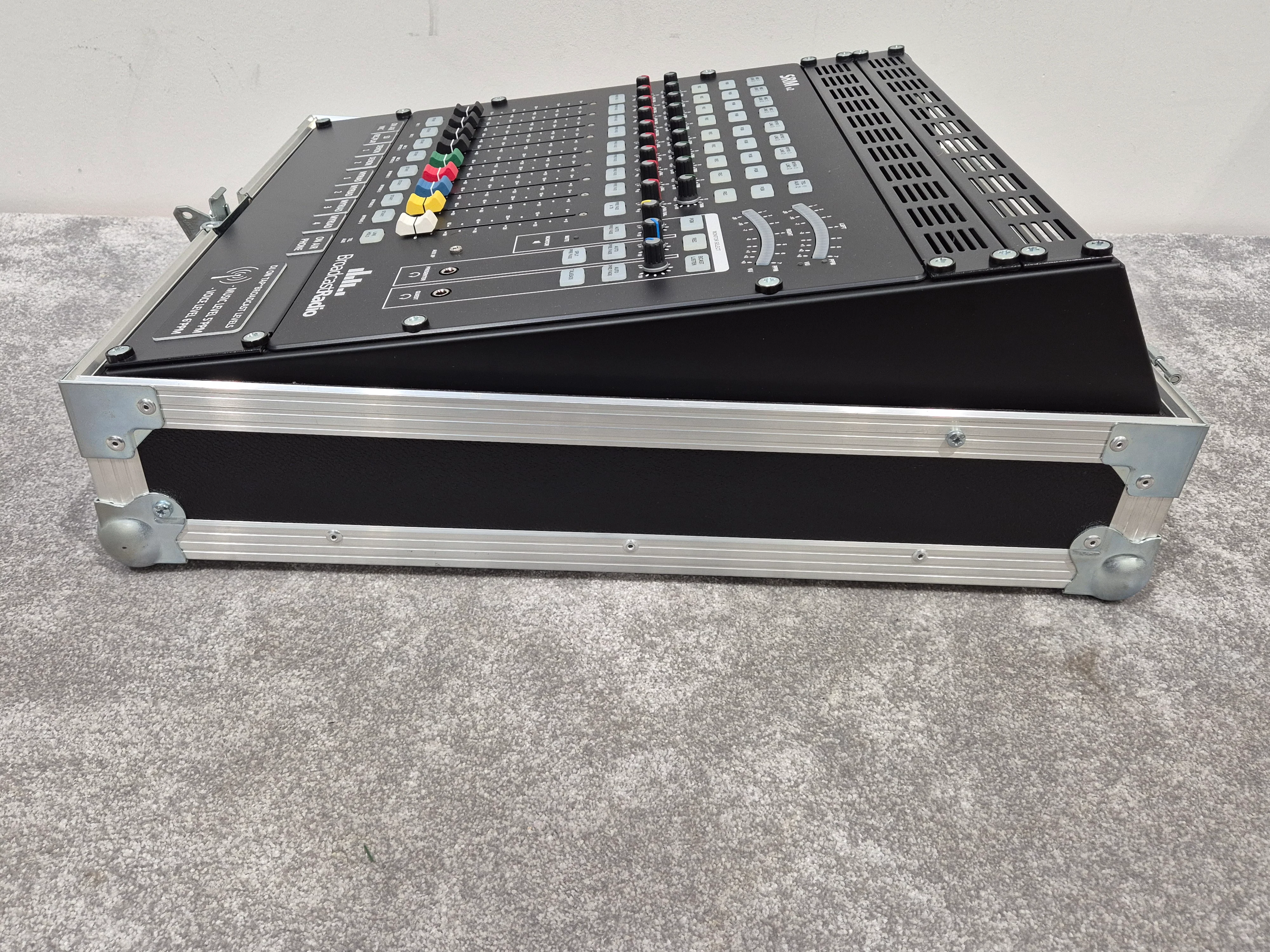Broadcast Radio SRMv2 - Broadcast Radio Mixing Console w/ Flight Case - Image 6