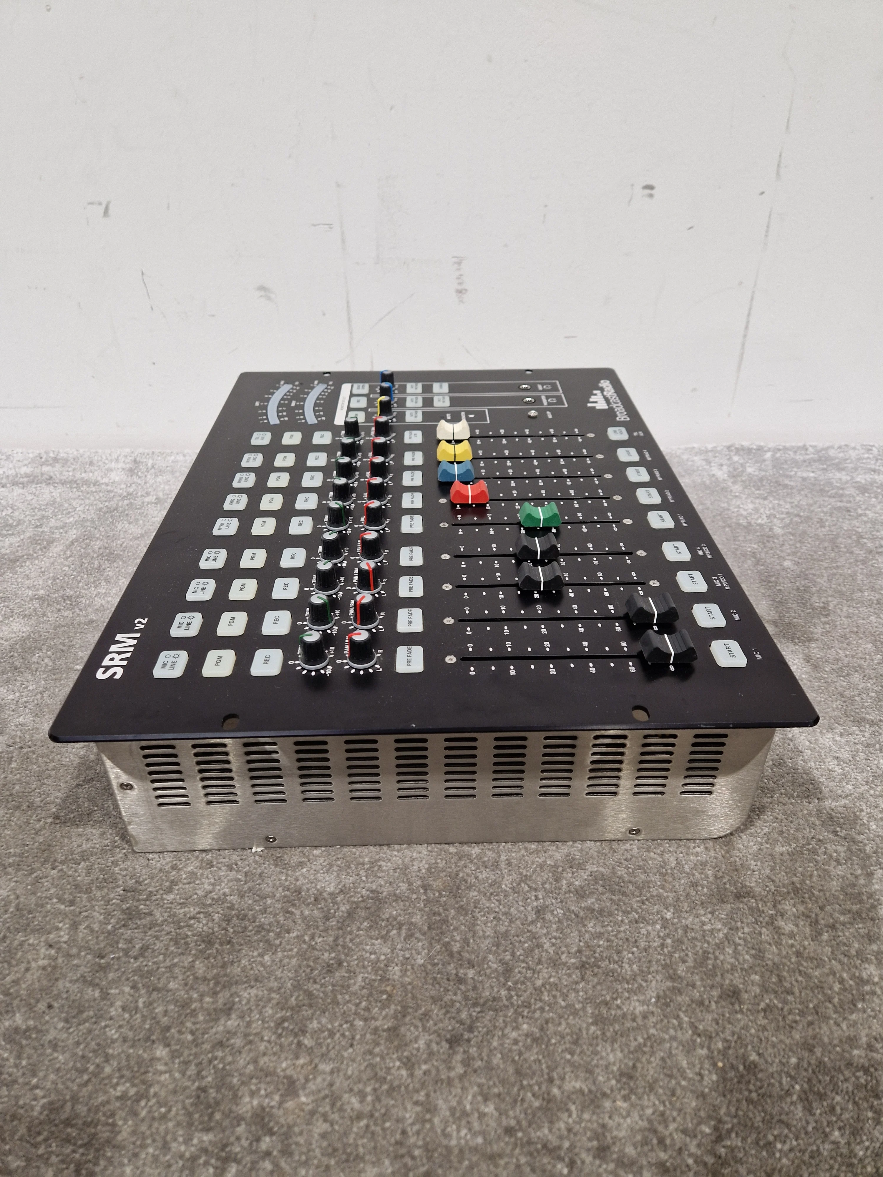 BroadcastRadio SRMV2 - Professional Audio Interface - Excellent w/ Power Supply - Image 9