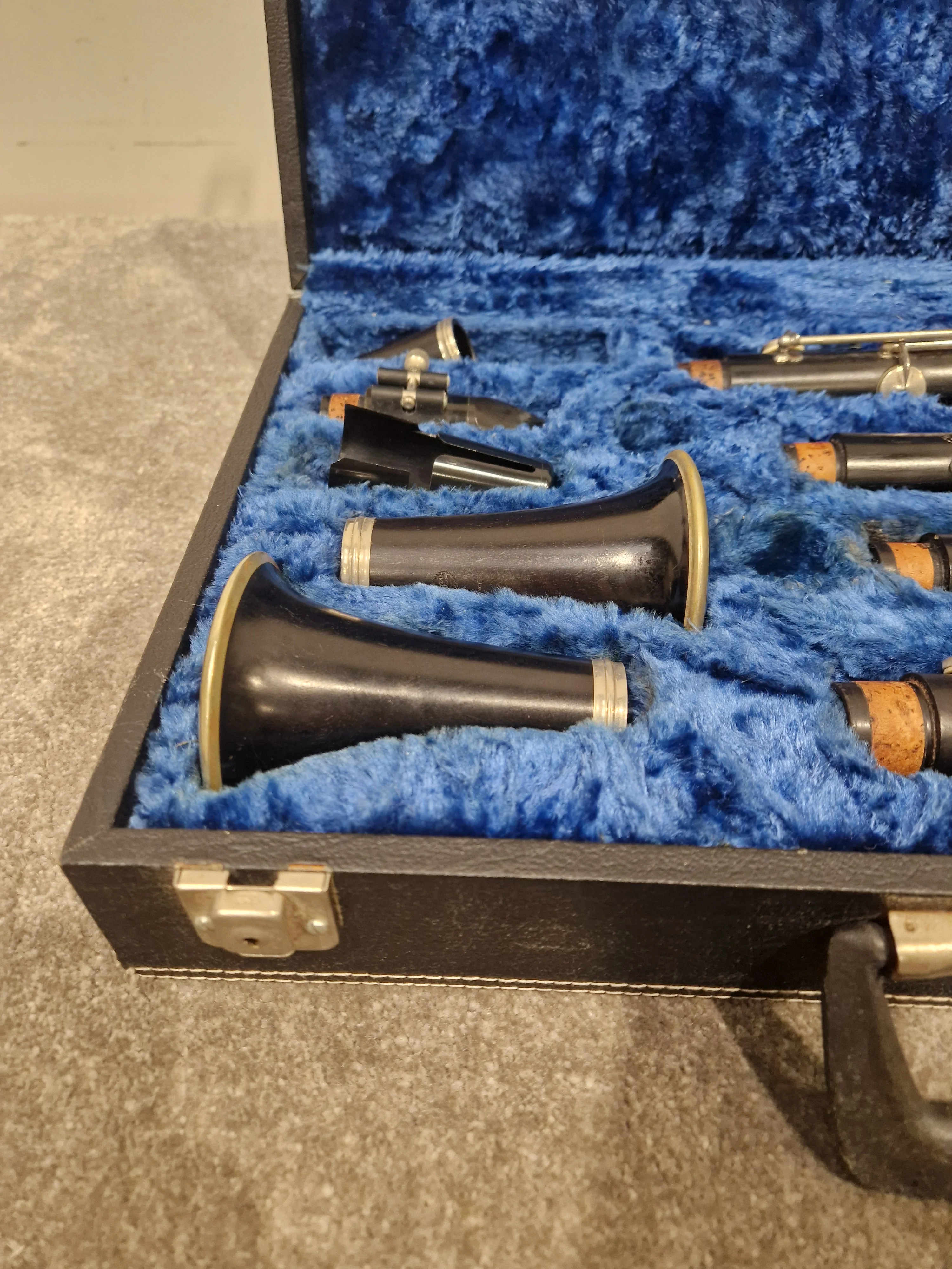 Buffet E11 And Buffet C12 Clarinets - Intermediate Woodwind Models - Very Good w/ Hard Case - Image 21