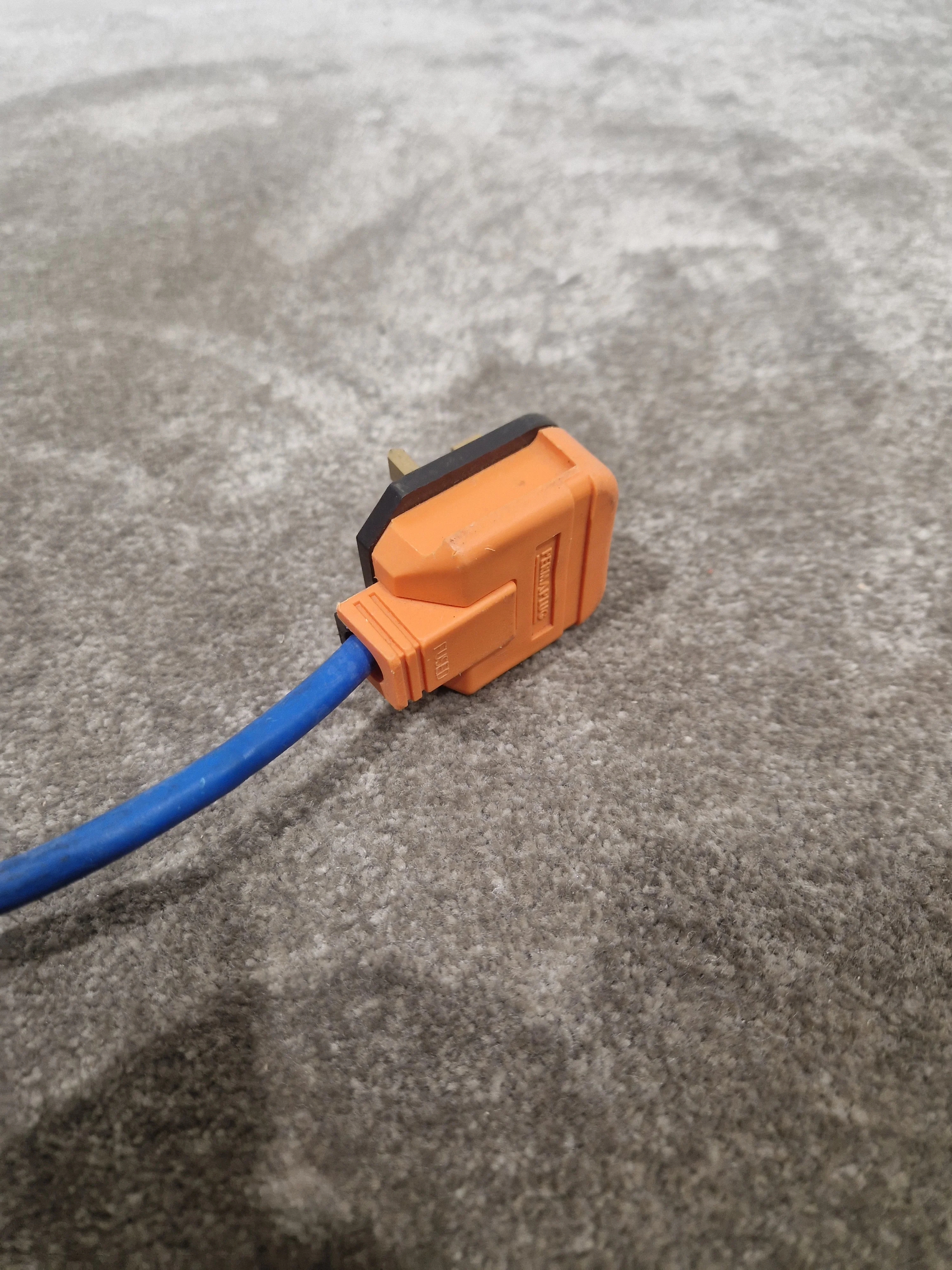 CAI UK-13A TO-16A Fly Lead Converter - Power Connectivity Solution - Very Good - Image 3