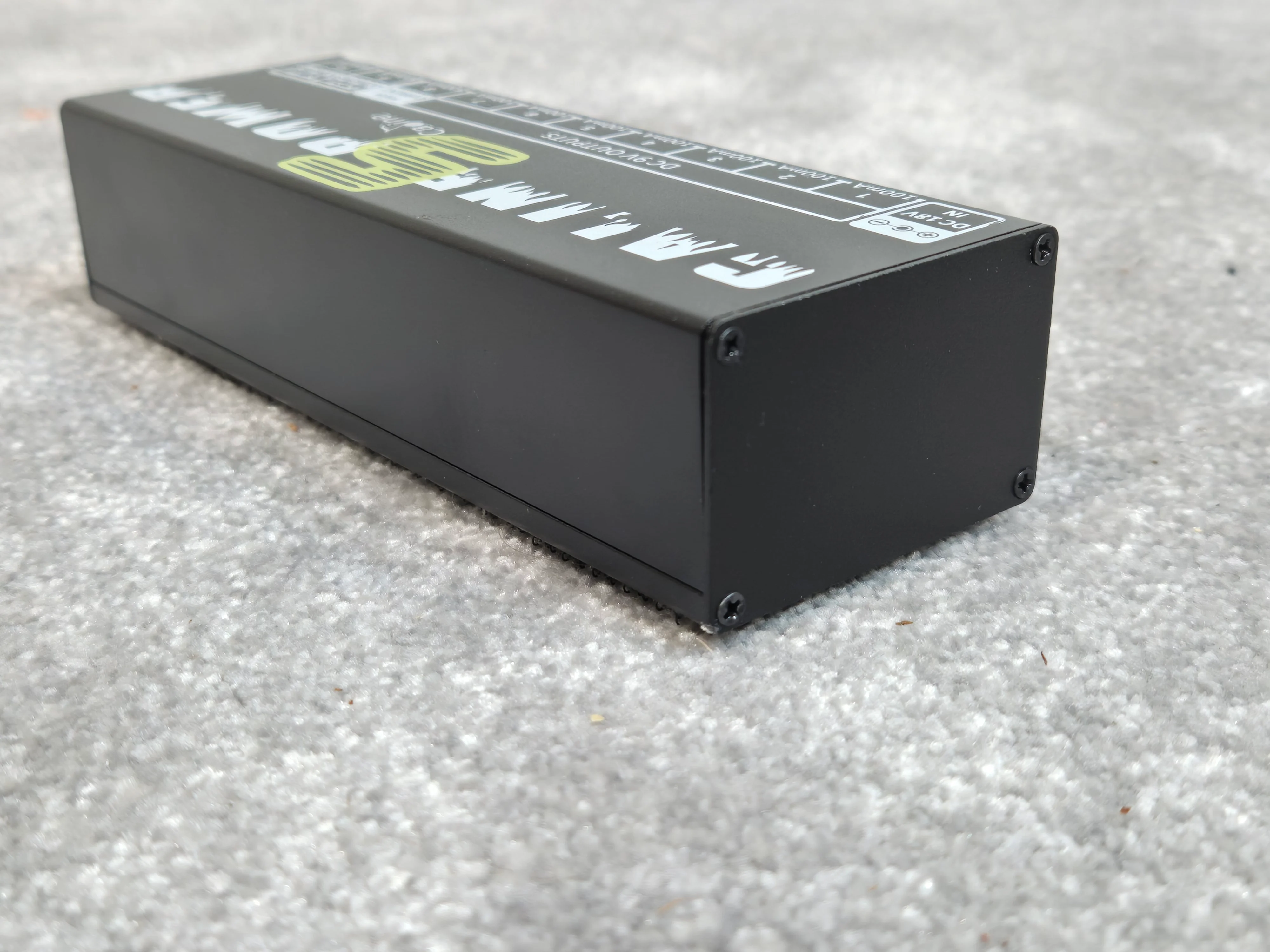 Caline 5 Power Brick - Electric Guitar Pedals Power Supply - Image 5