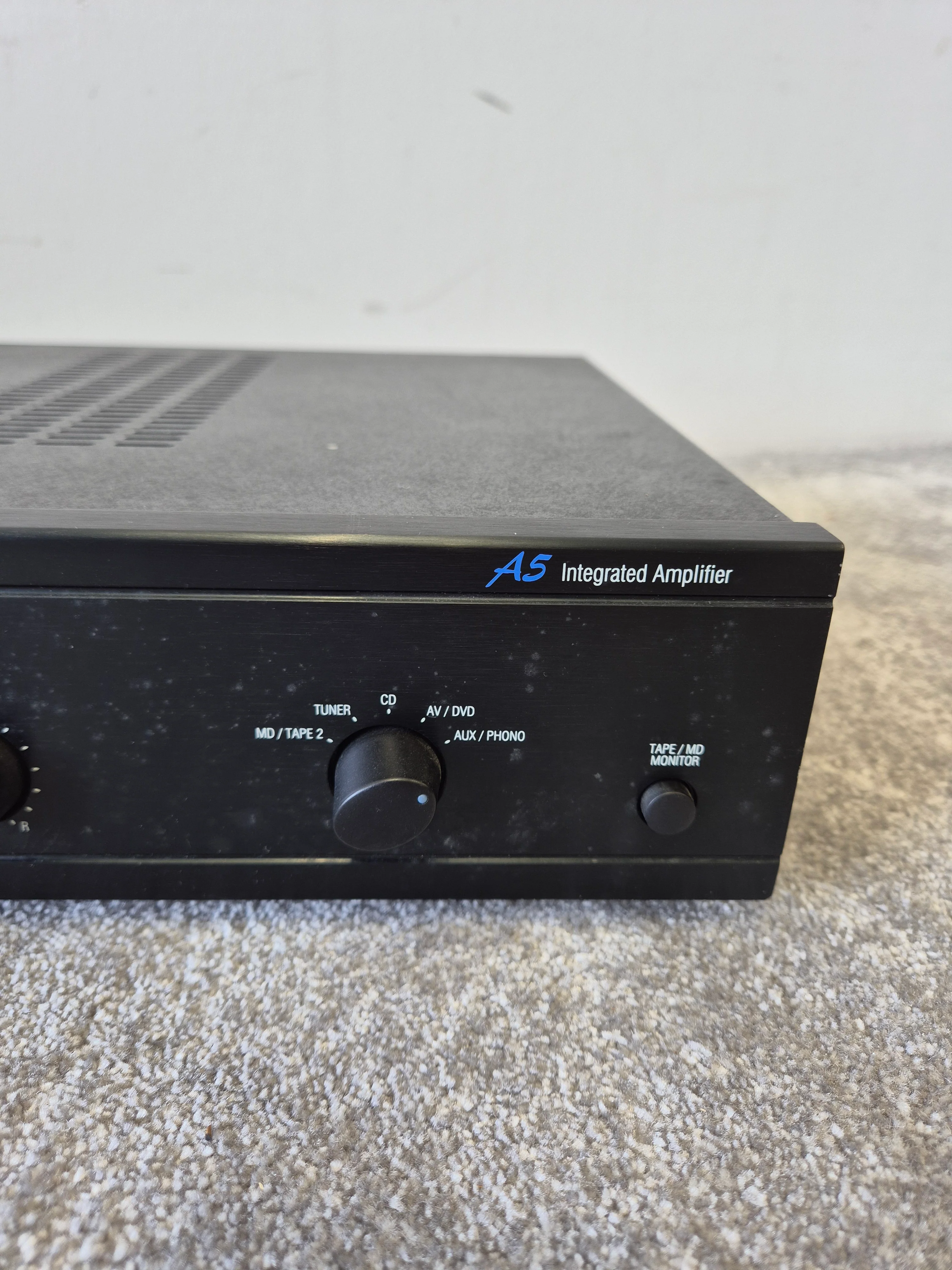 Cambridge Audio A5 - Integrated Amplifier - Very Good - Image 4