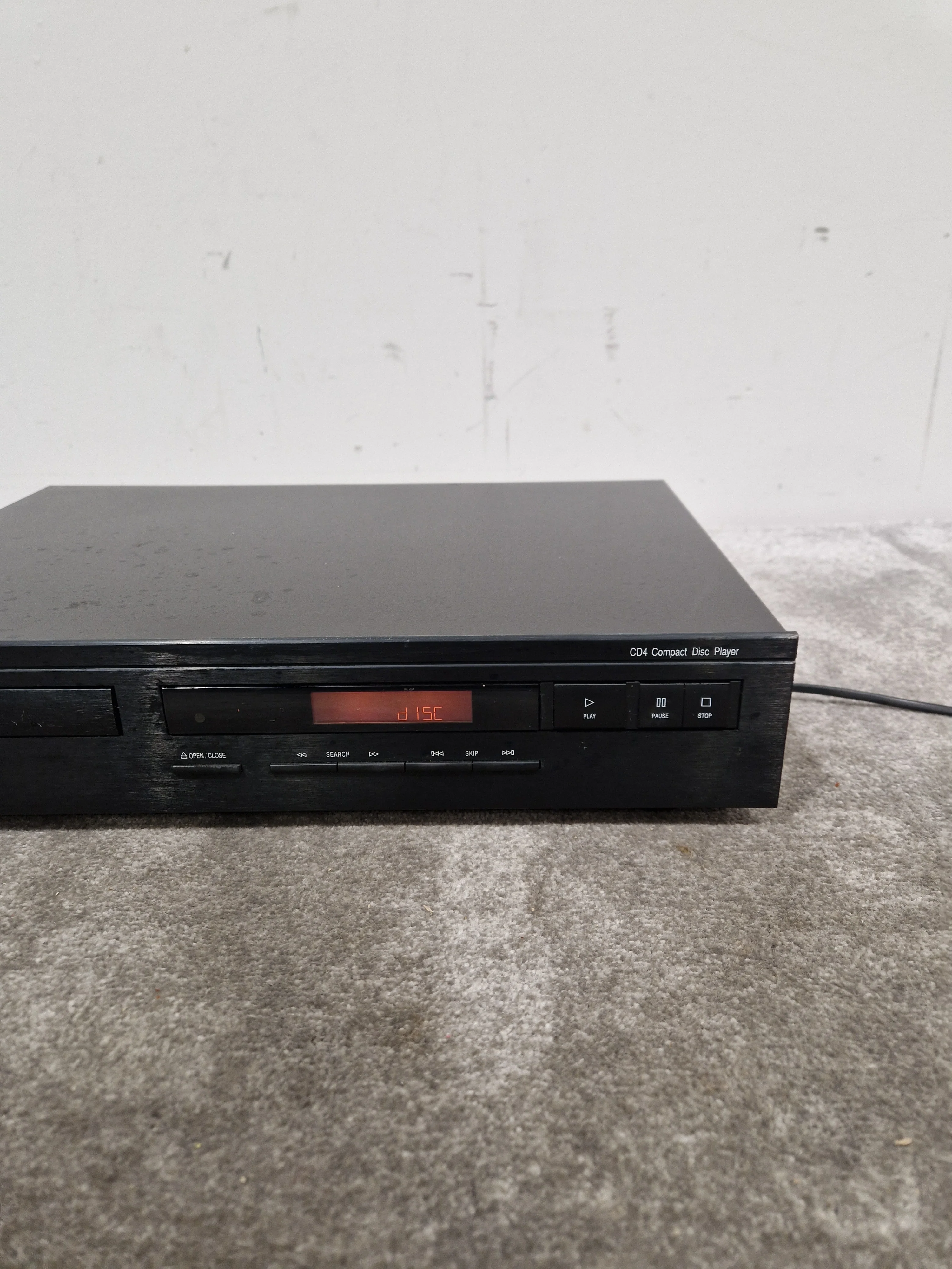 Cambridge Audio CD4 - High-Fidelity CD Player - Very Good w/ Power Supply - Image 6