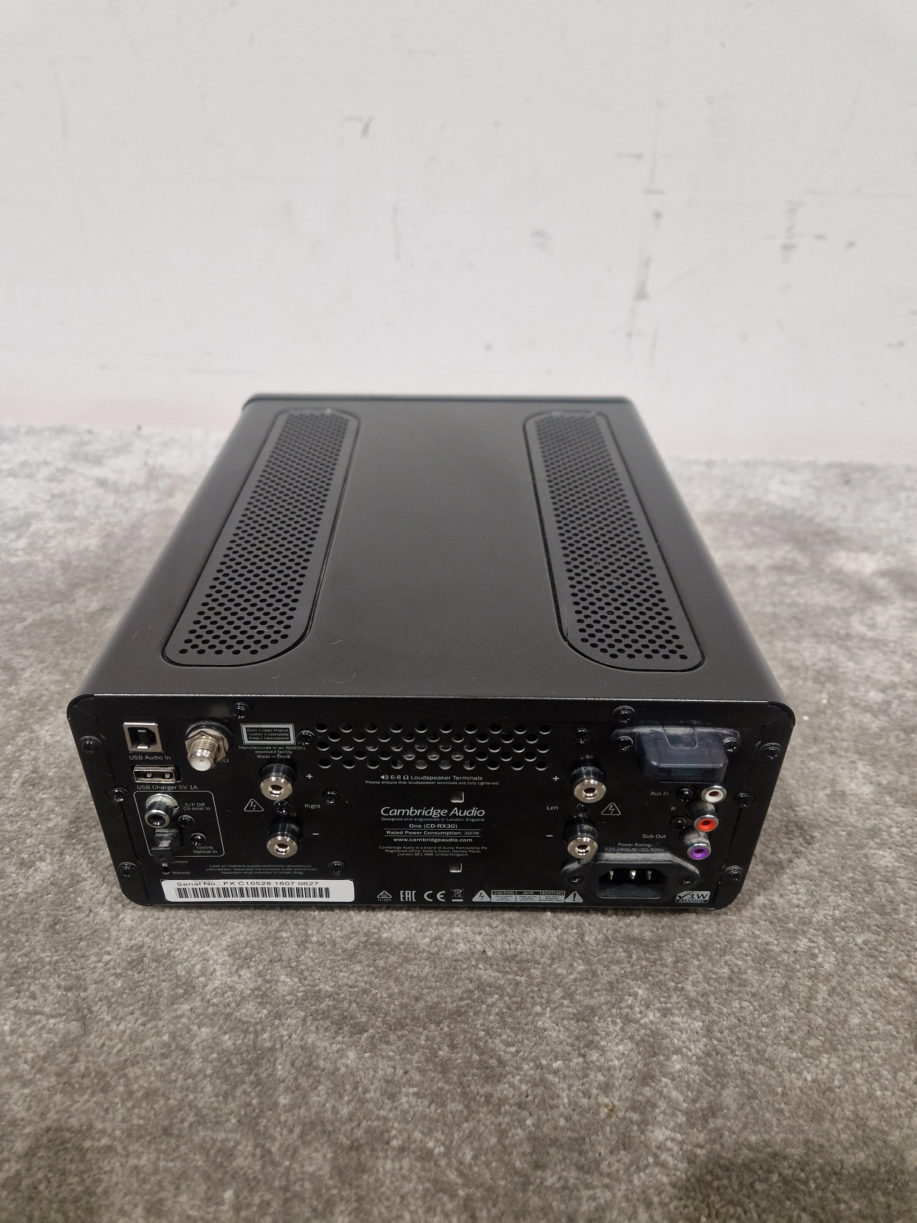Cambridge Audio One - All-in-One Music System - Black - Excellent - Image 7