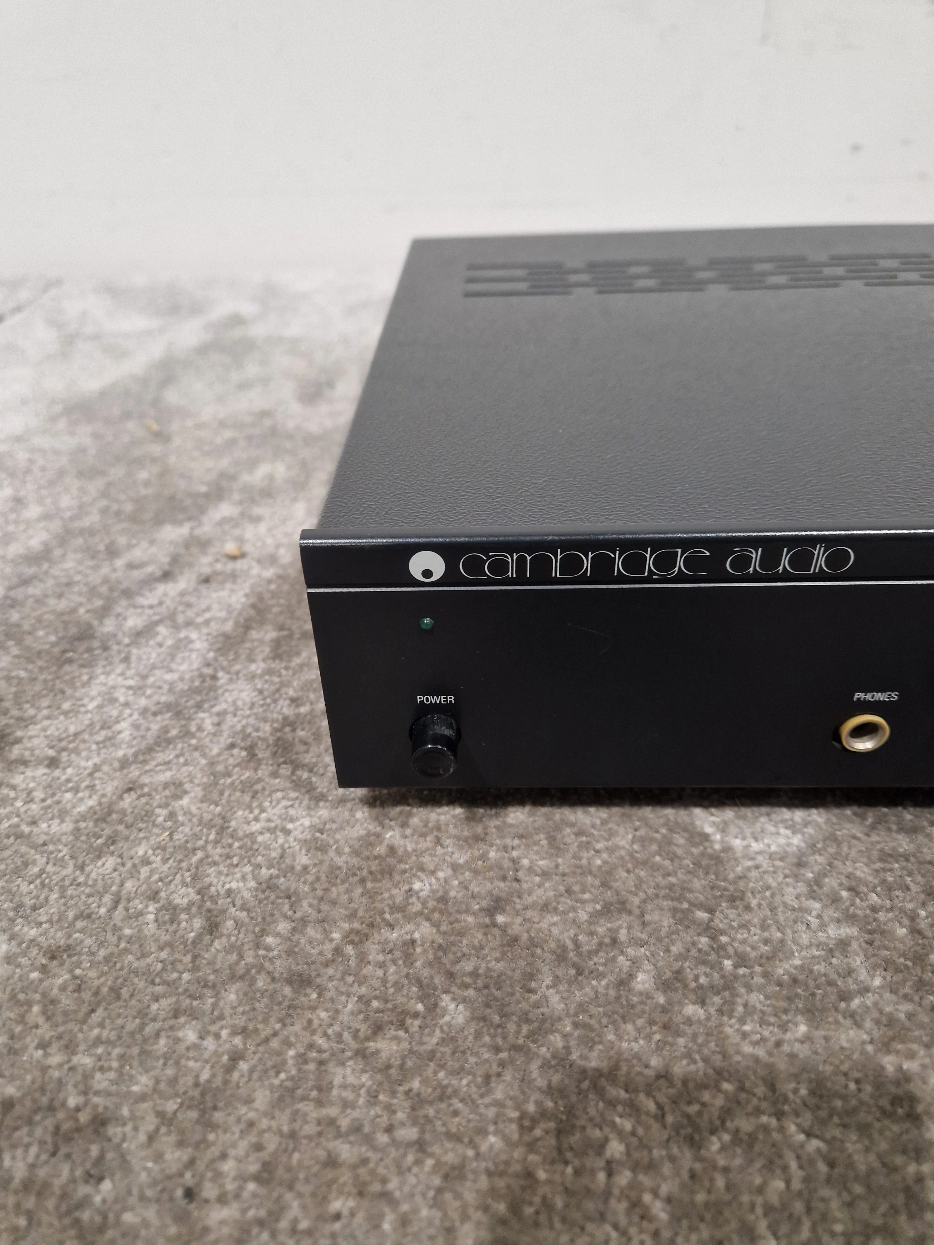 Cambridge Audio P70 Integrated Amlifier - High-Performance Audio - Excellent w/ Power Supply - Image 11